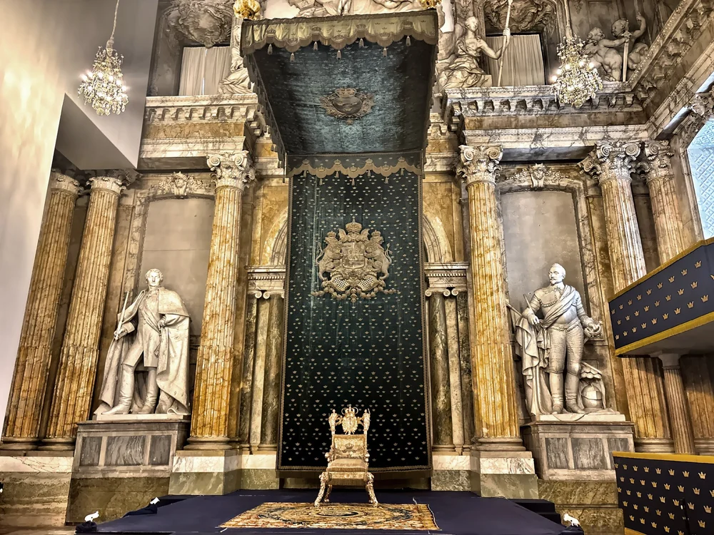  Queen Kristina’s silver throne, a gift for her coronation in 1650, inside the Hall of State. 