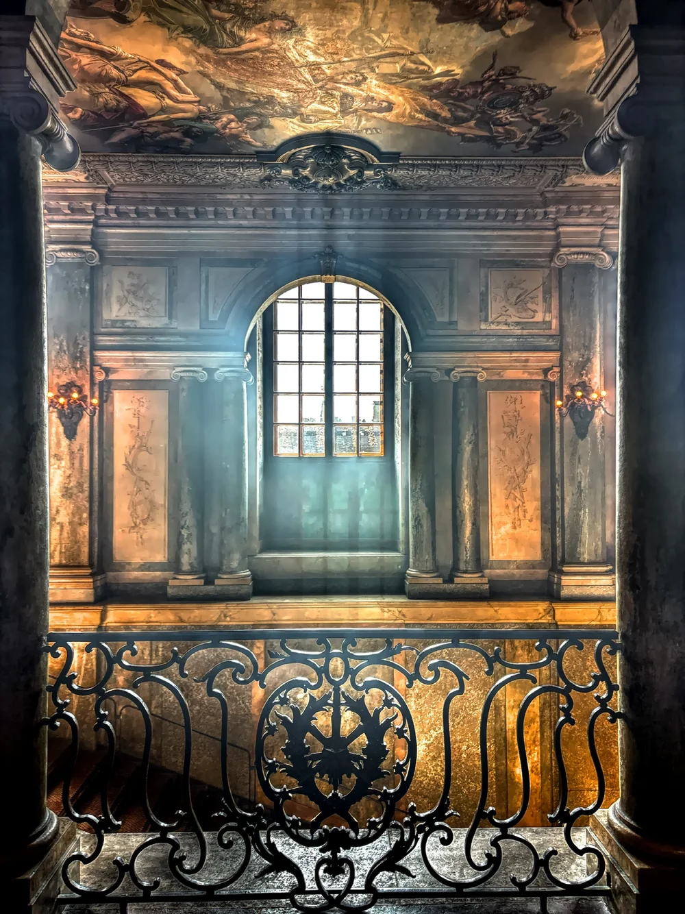  The awesome architecture and design 