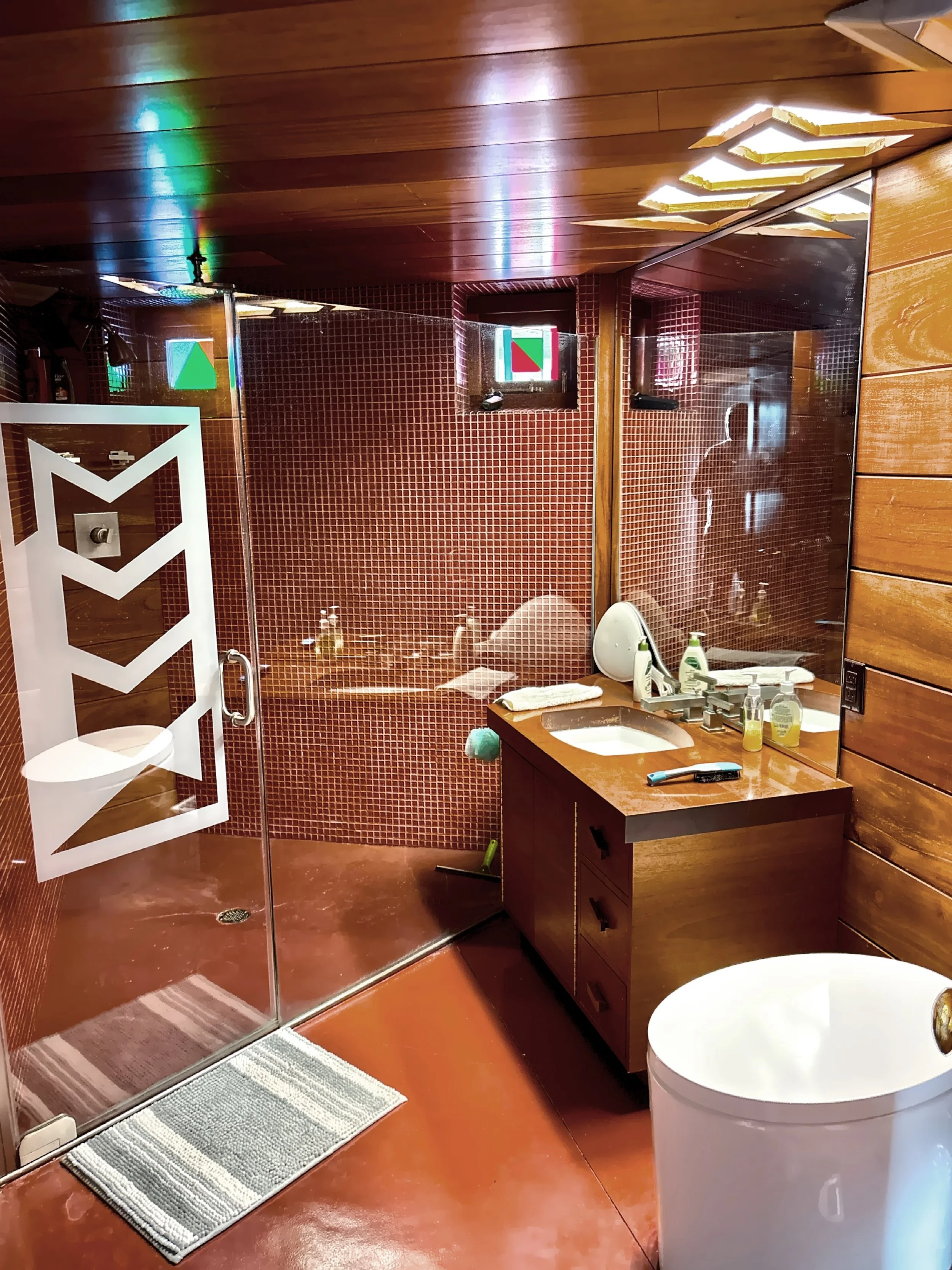  One of the two bathrooms 