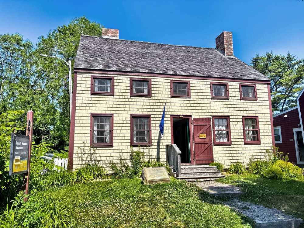  The Jost House Museum said to have been built around  1786 offers a walk-through of centuries of domestic life—from antique kitchens to maritime rooms. 
