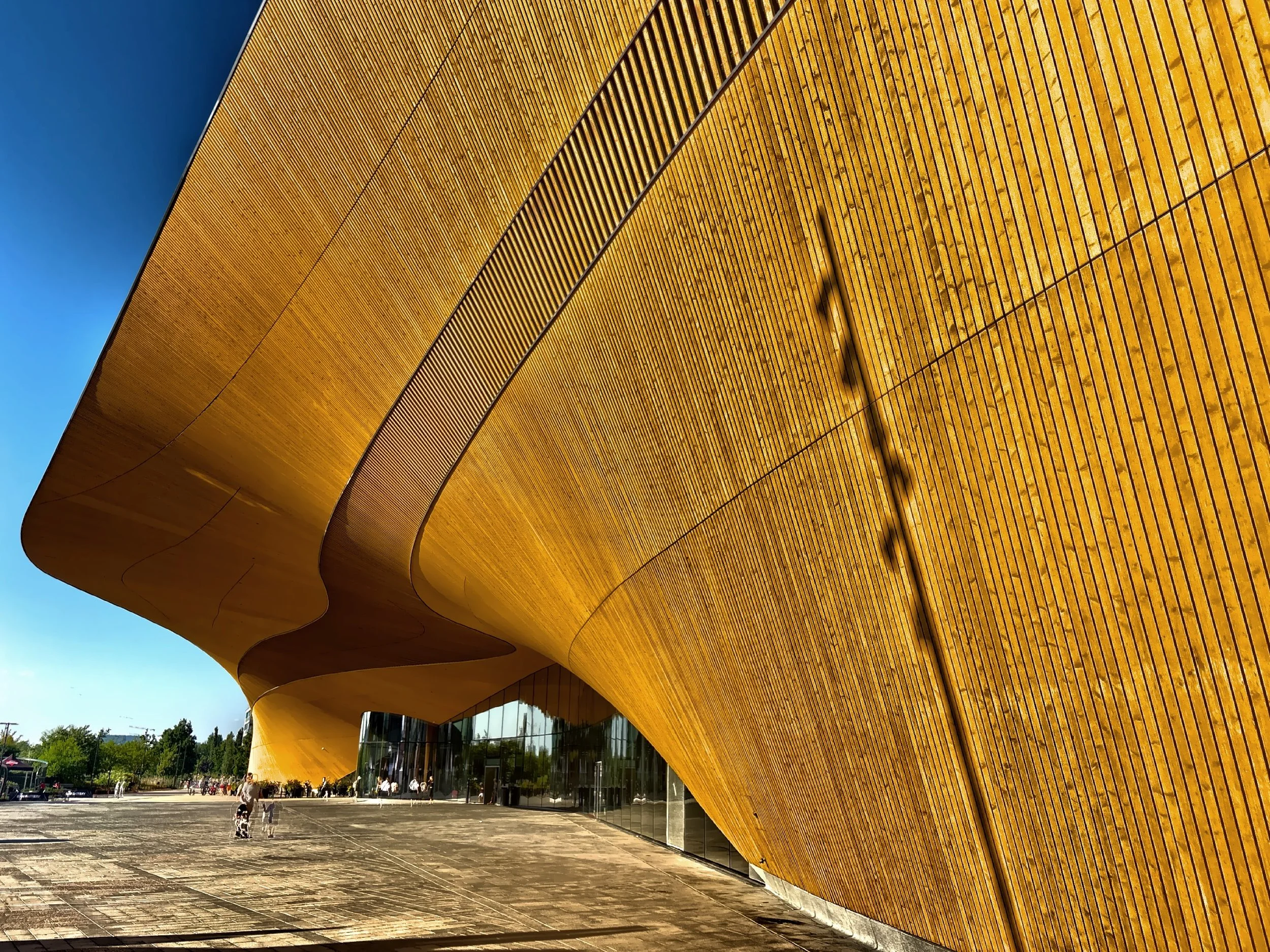  Opened in December 2018, the Oodi Library has flawless lines and a futuristic design.  It is much more than just a library, it’s also a community center and place to meet up and socialize.  The library offers oversized and 3-D printers, recording an