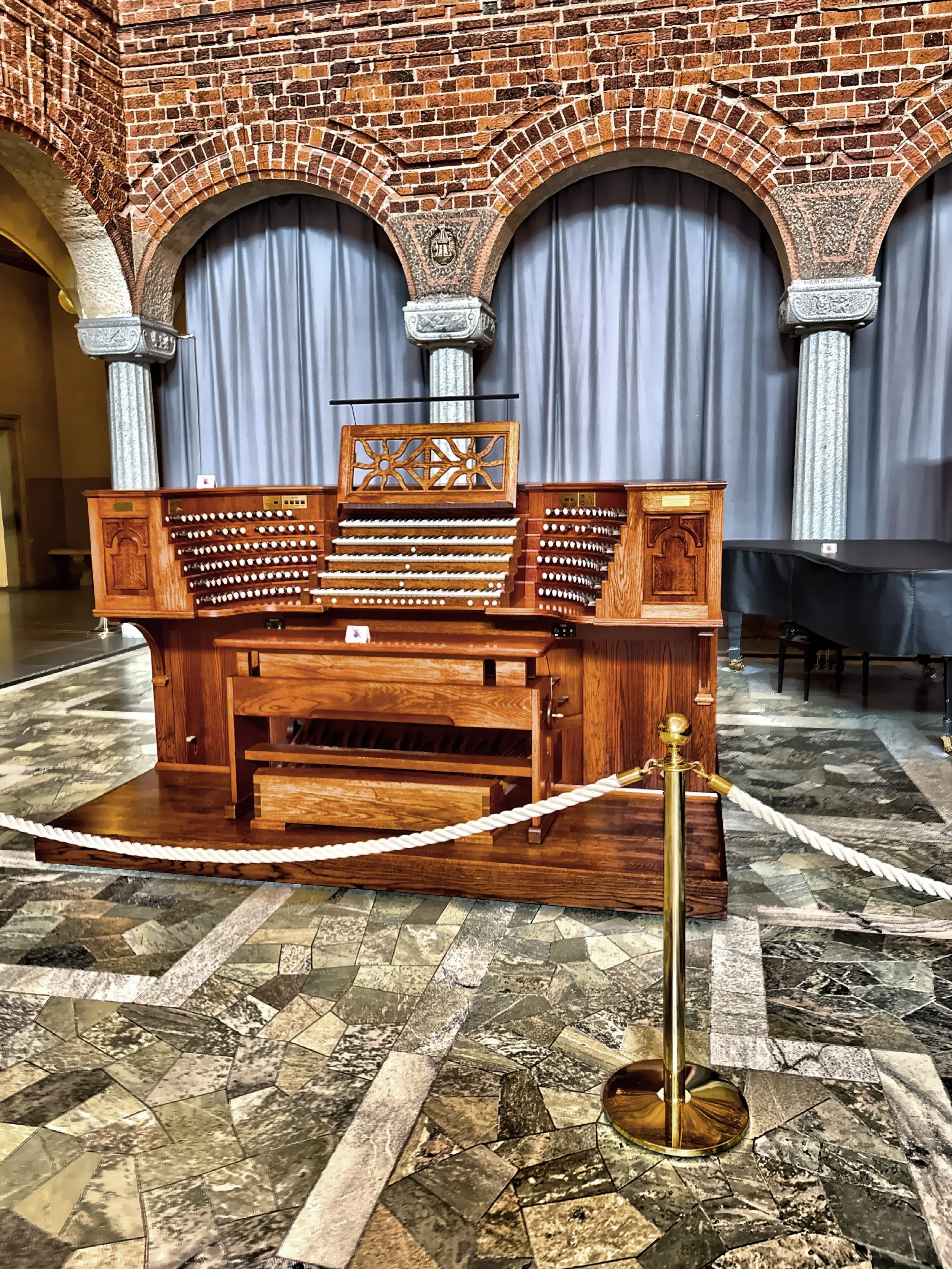  The Blue Hall features Scandinavia’s largest pipe organ.   