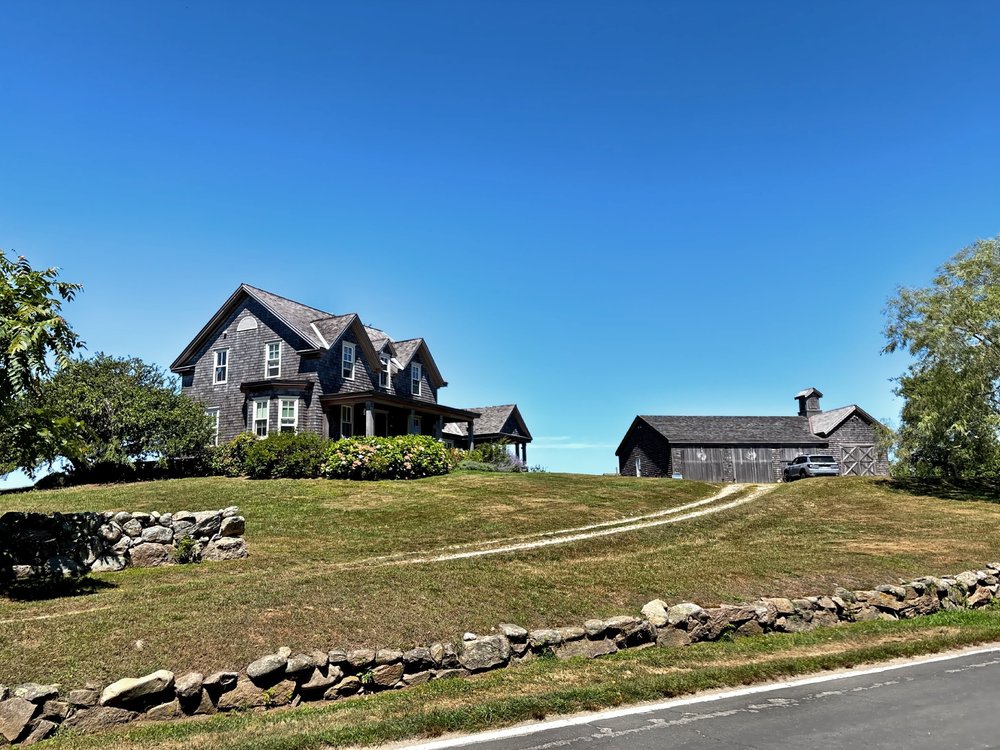  The architecture here isn’t just something to admire—it’s part of the island's soul. 