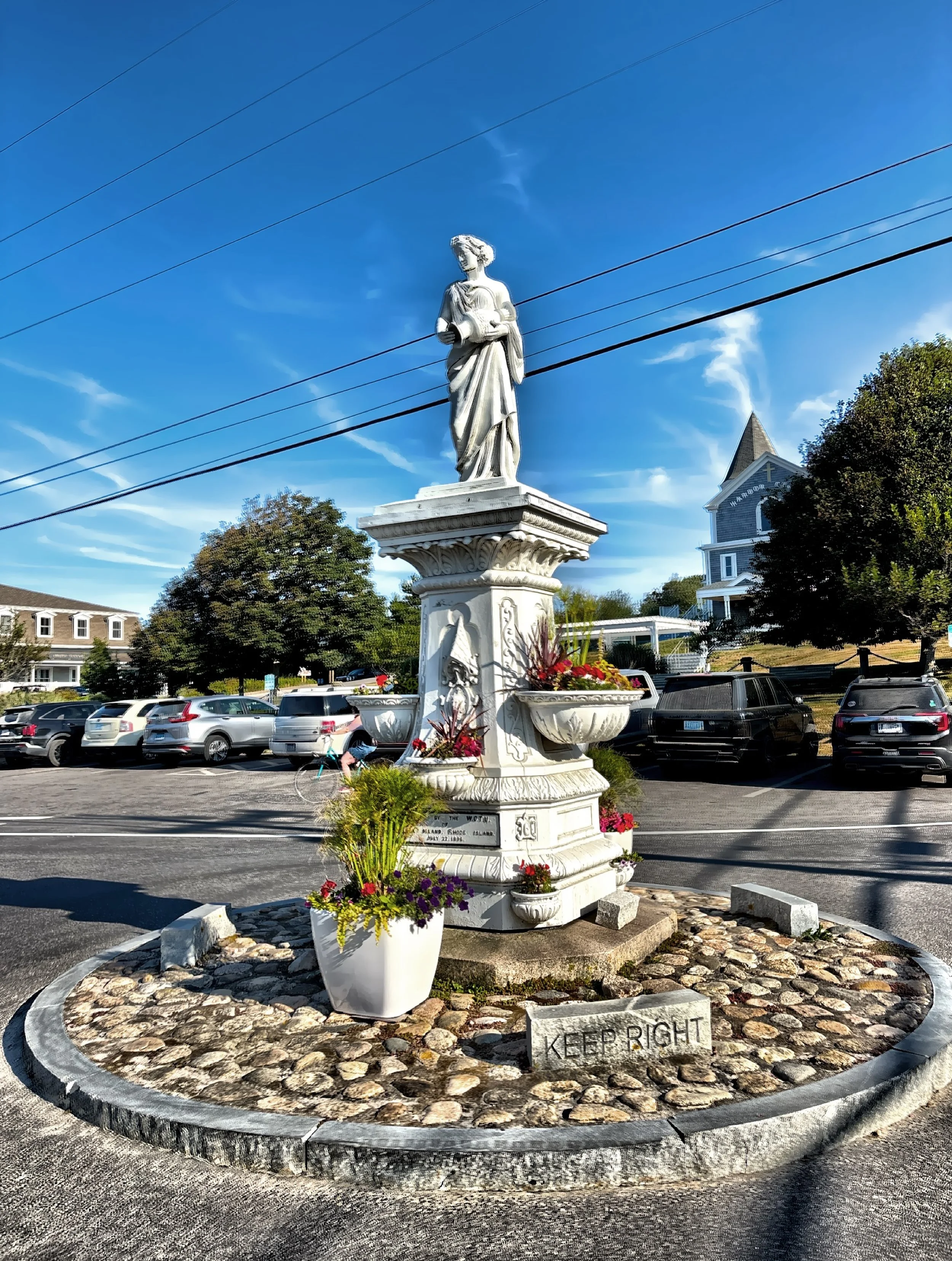  The iconic ‘Rebecca at the Well’ statue was erected in 1896 by the local Woman’s Christian Temperance Union, it was intended to promote temperance by offering clean water as an alternative to alcohol. 