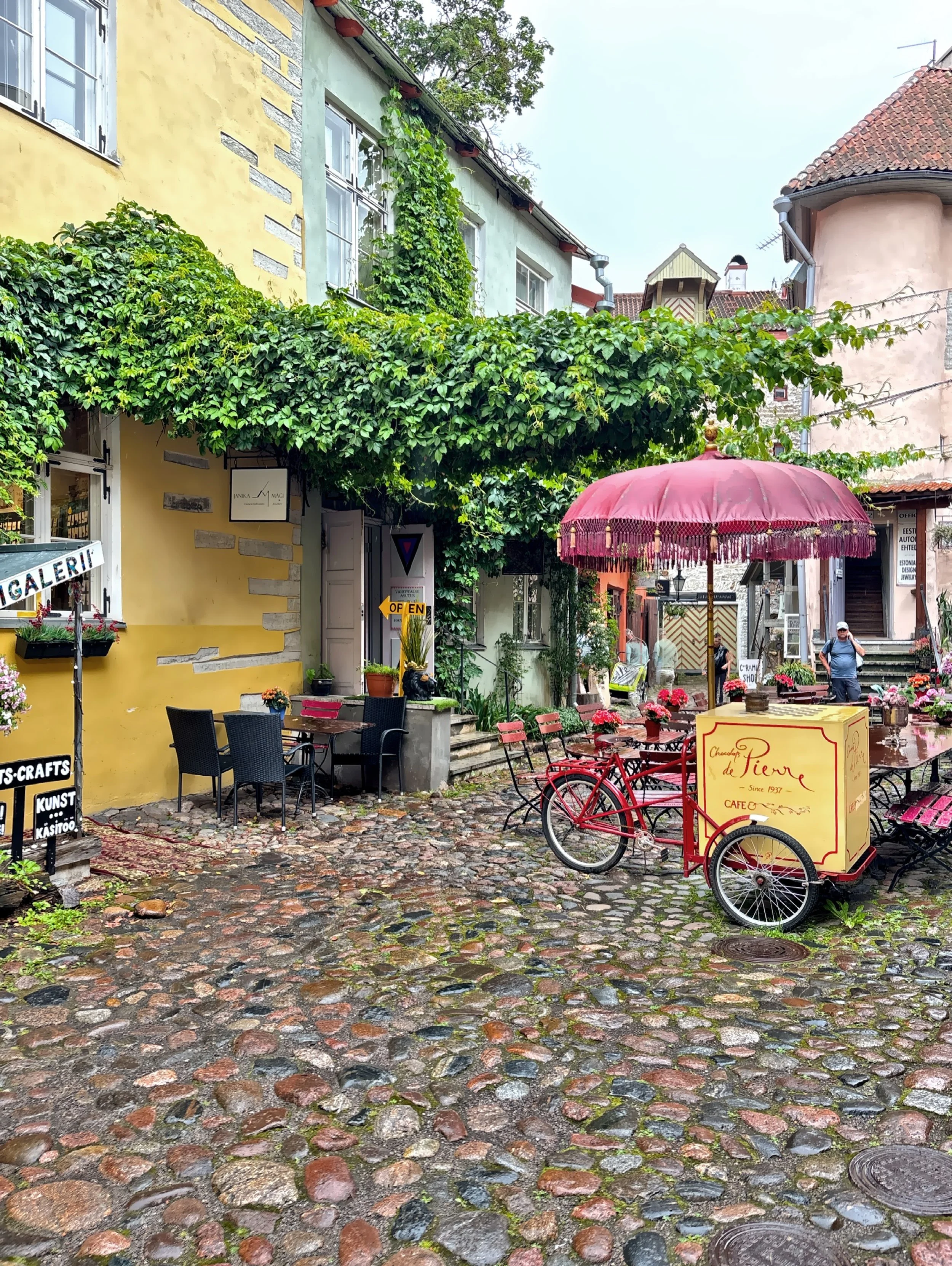  This town feels like every spot has a story to tell. 