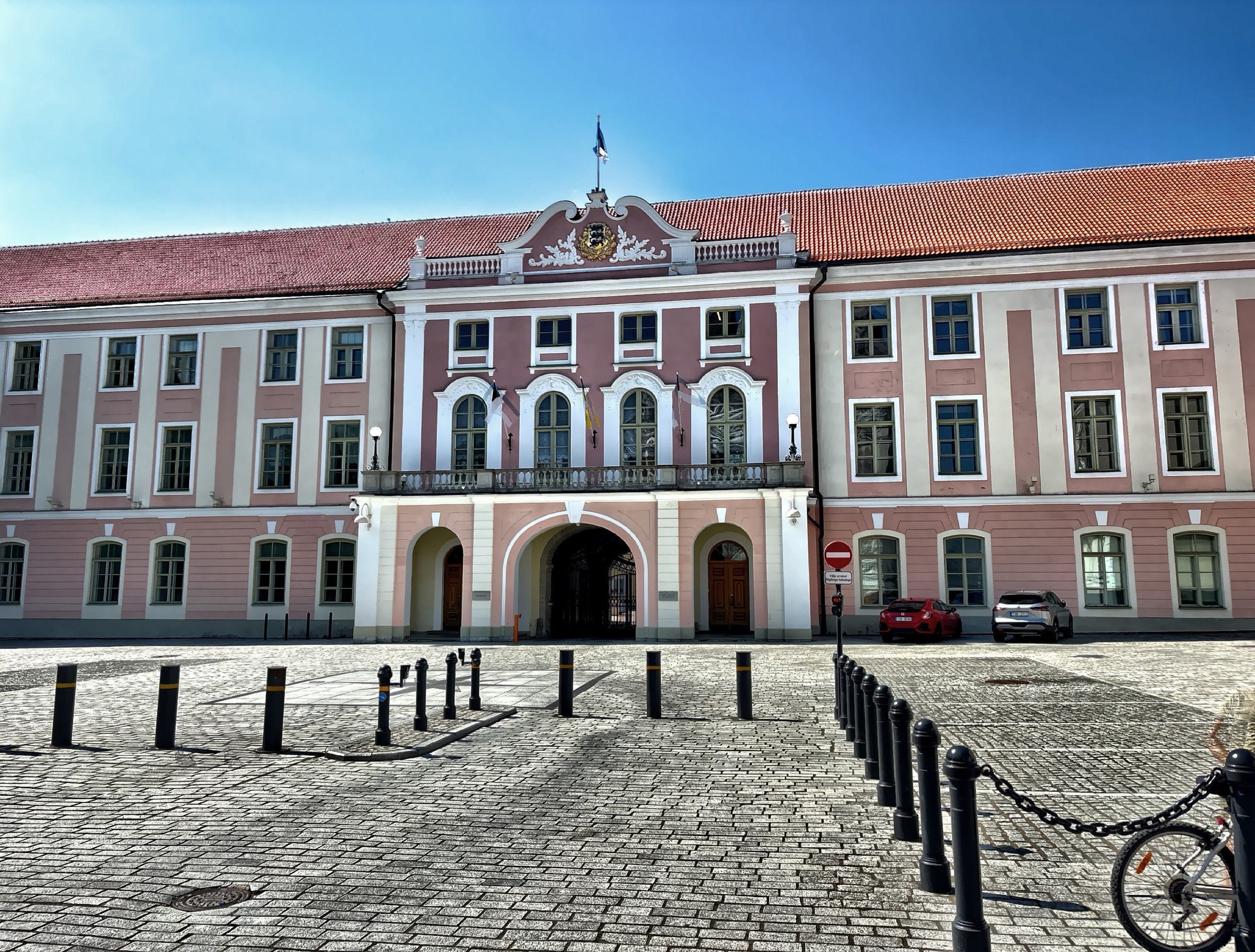  The main entrance to Toopea Castle. 