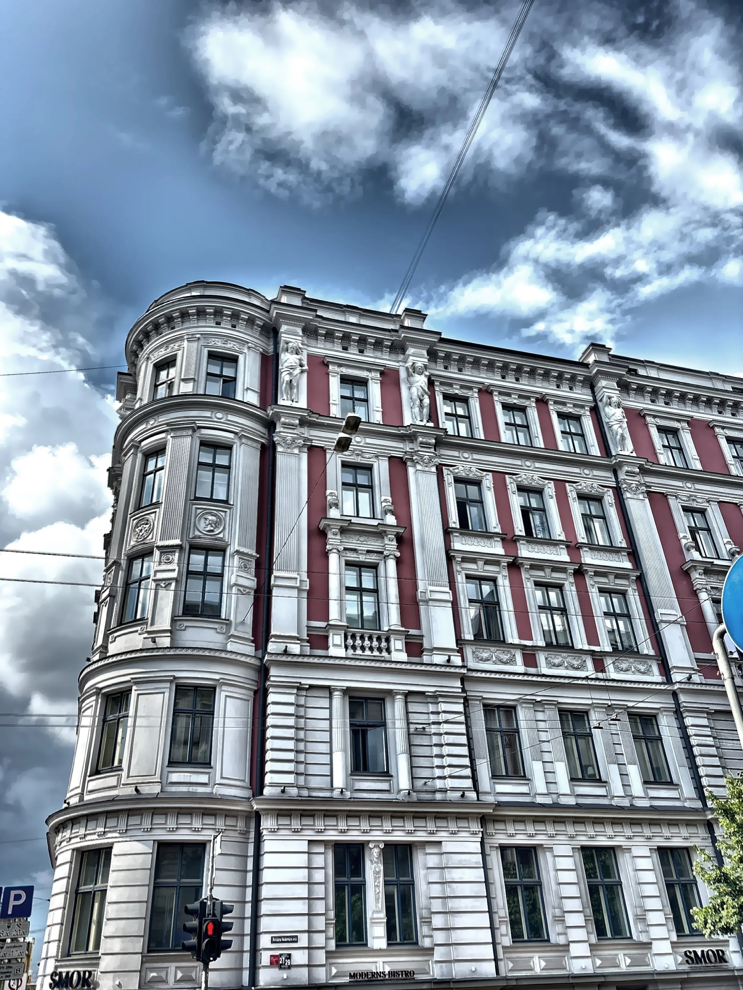  The height of a building was determined on how high water could be transported. 