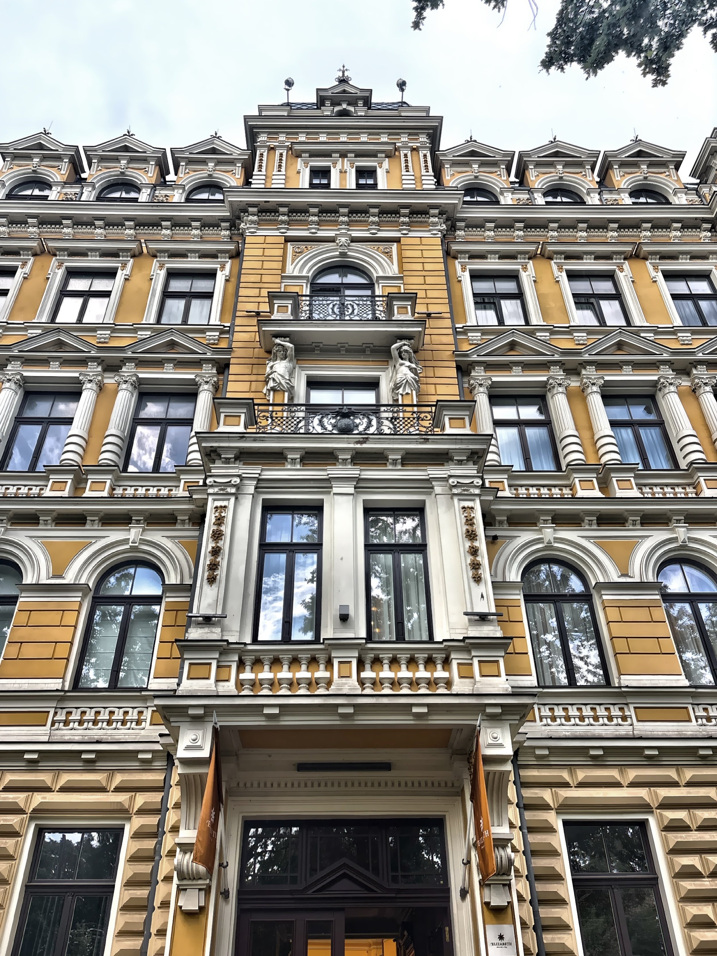  The Old Town’s architectural diversity ranges from Gothic and Romanesque to Art Nouveau, Baroque, and beyond. 