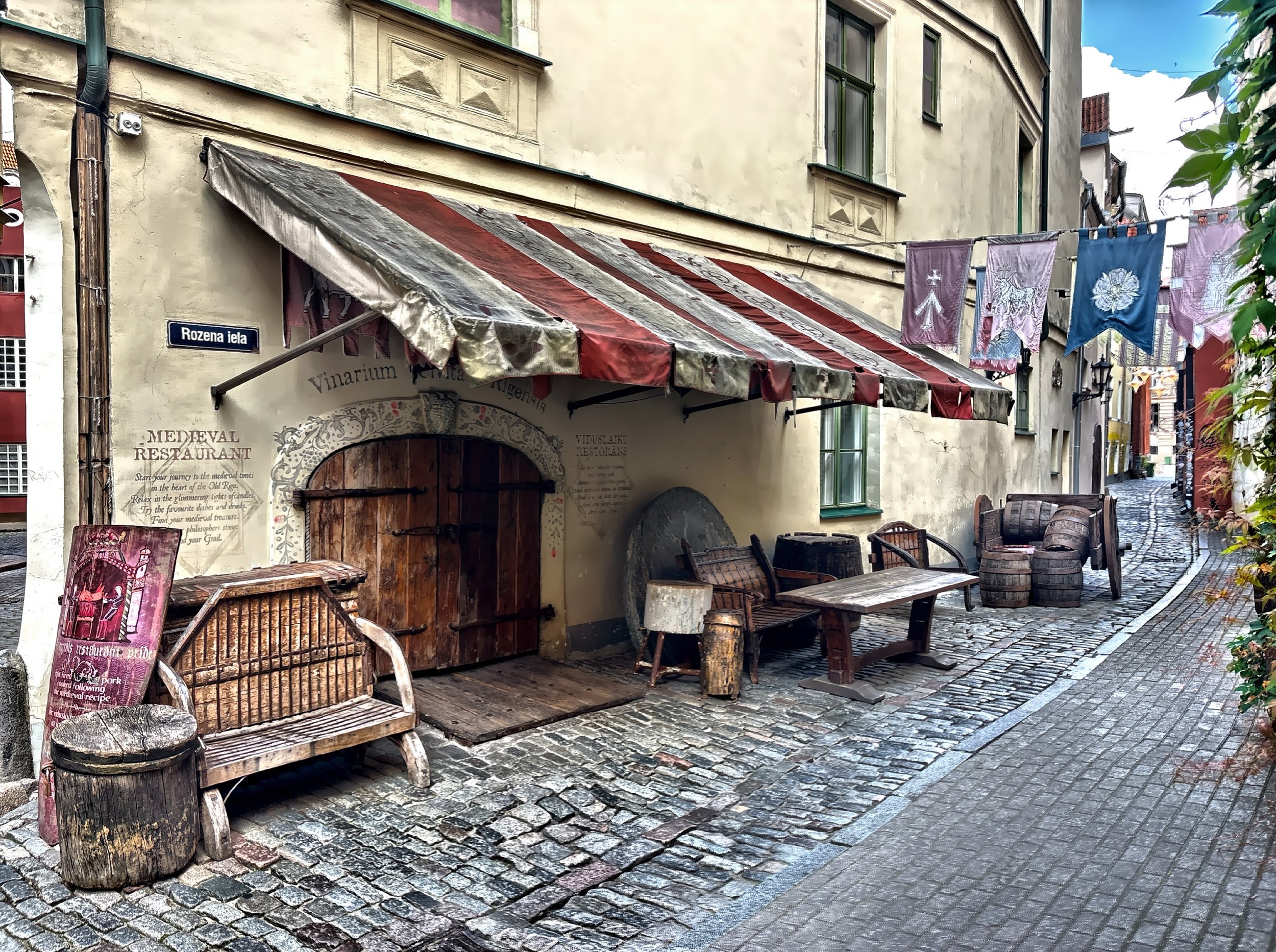  Rozengrals restaurant was mentioned in documentation as far back as 1293. 