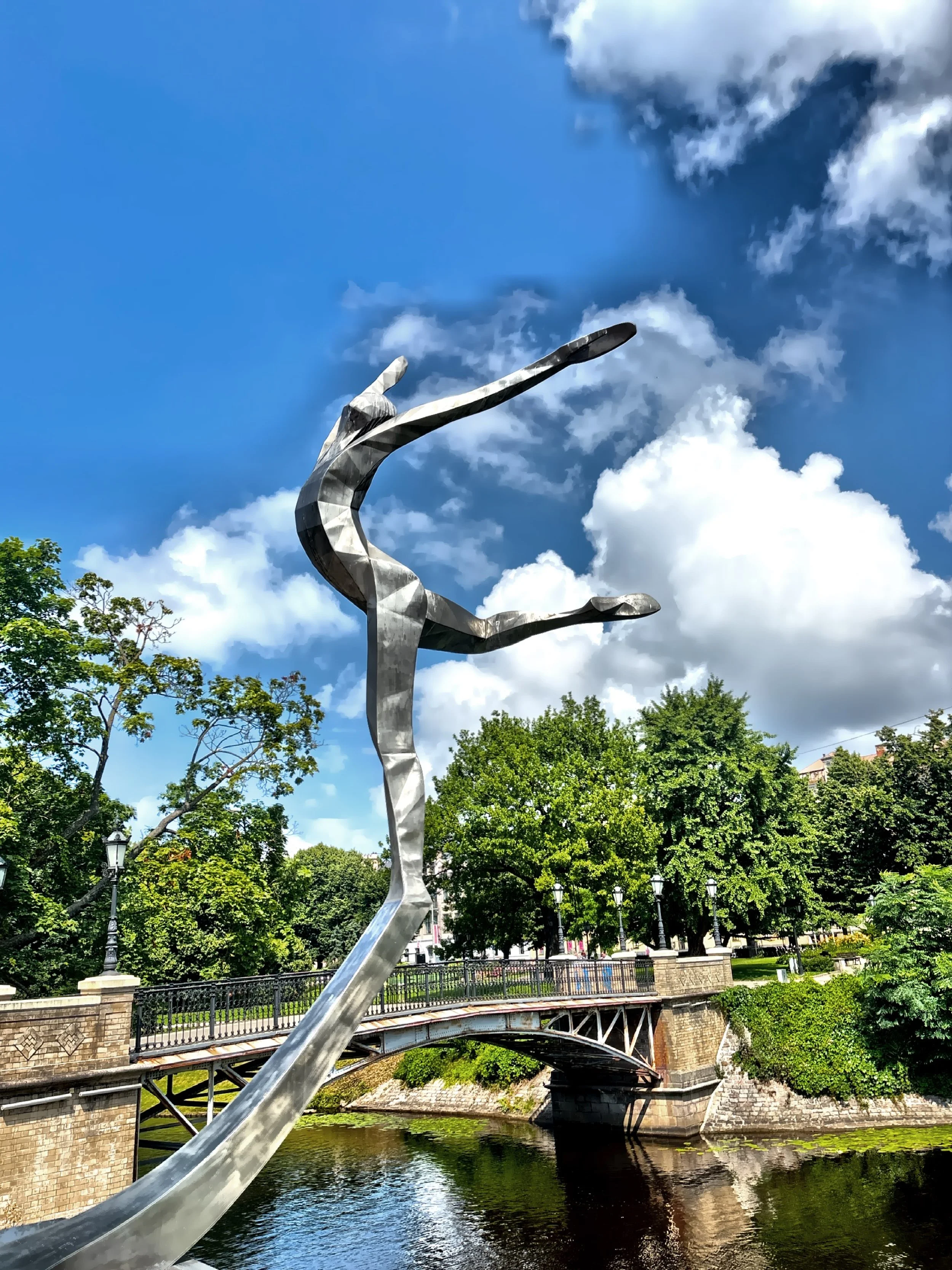  This is the Monument to Maris Liepa near the Opera House. 