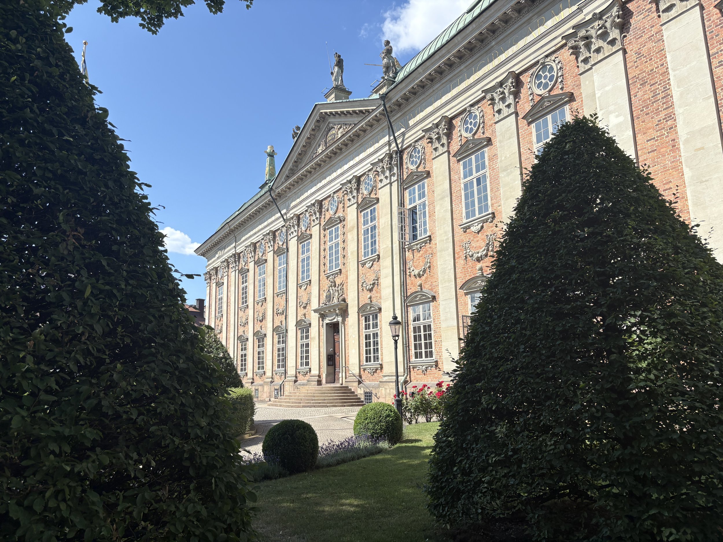  The House of Nobility was built between 1641 and 1672 and was the main meeting place for the nobility to make politician decisions.  