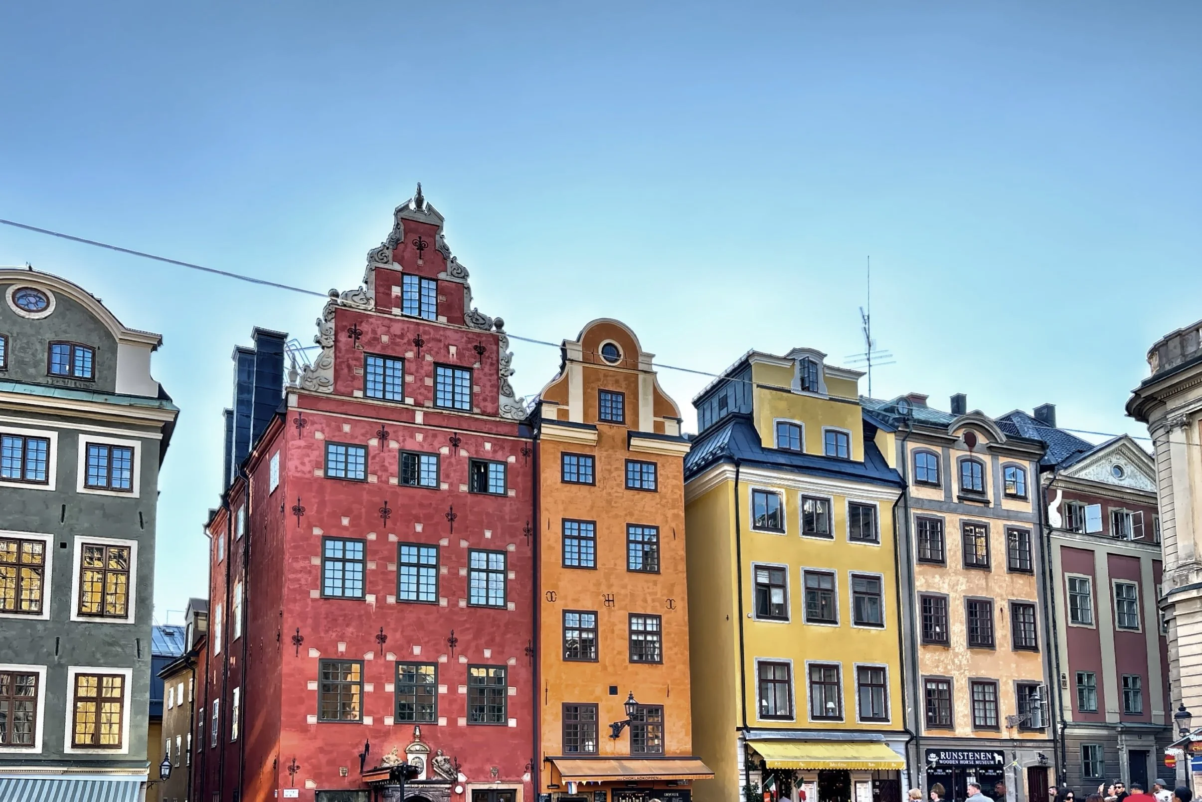  The colorful buildings on Stotorget, the oldest square in Stockholm. 