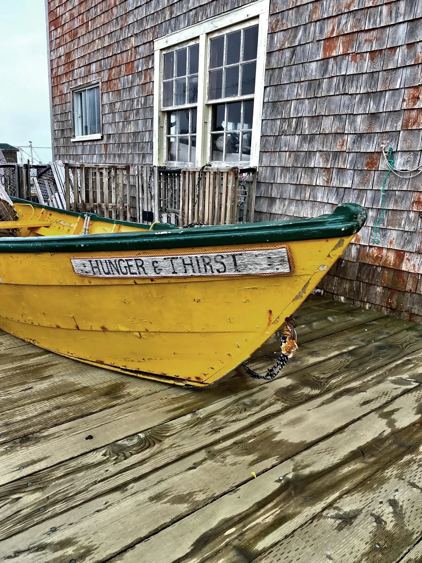 Peggy’s Cove, Nova Scotia #novascotialife #peggyscovenovascotia #boat #seaside #canadá travelphotography #travelinstagram #beautifulplacestotravel #gayroadtripper #wakingupinnewplaces #travelinstagram  #exploring #daytrips #LiveYourLife