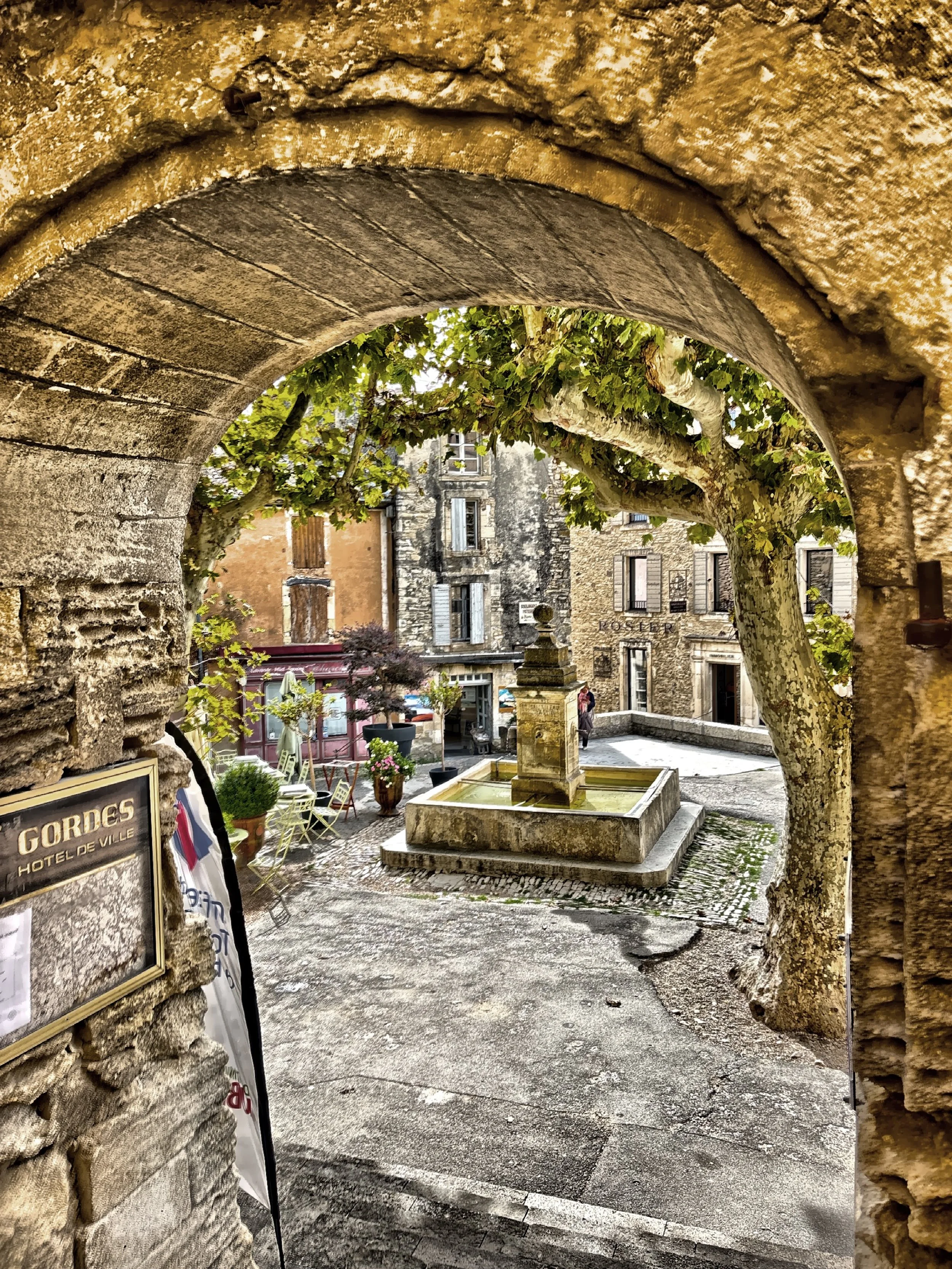  It feels like you’ve stepped into a postcard. 