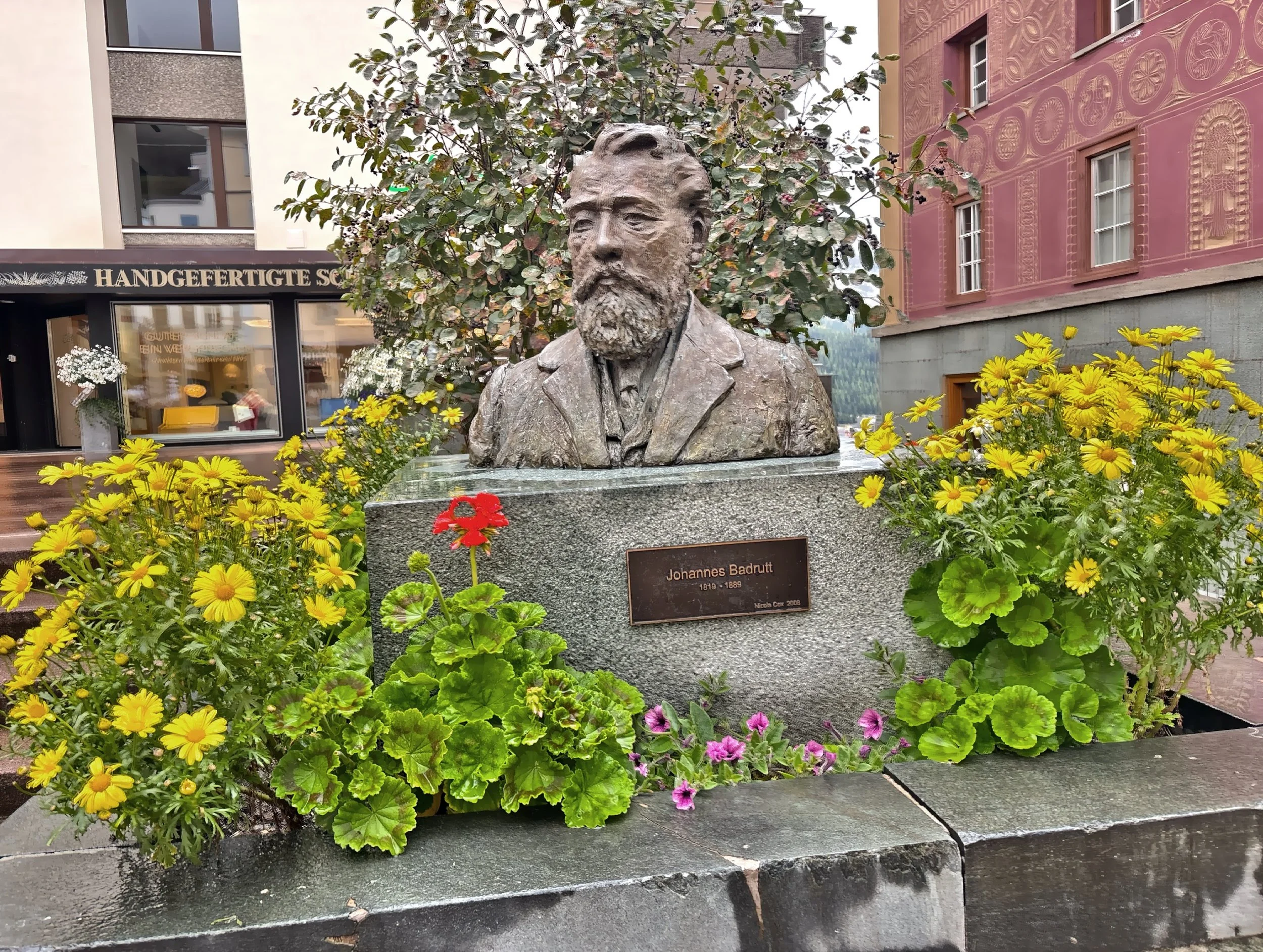  A bust of Johannes Barrett, pioneer of winter tourism here in St Moritz. 
