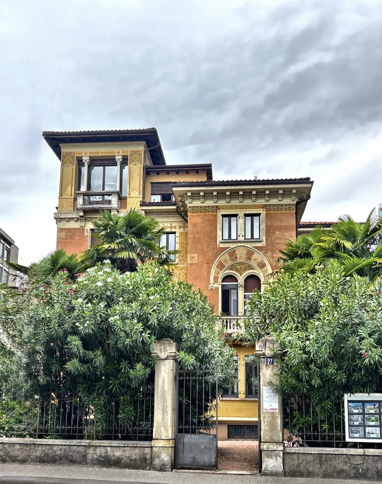 A historic Art Nouveau villa  