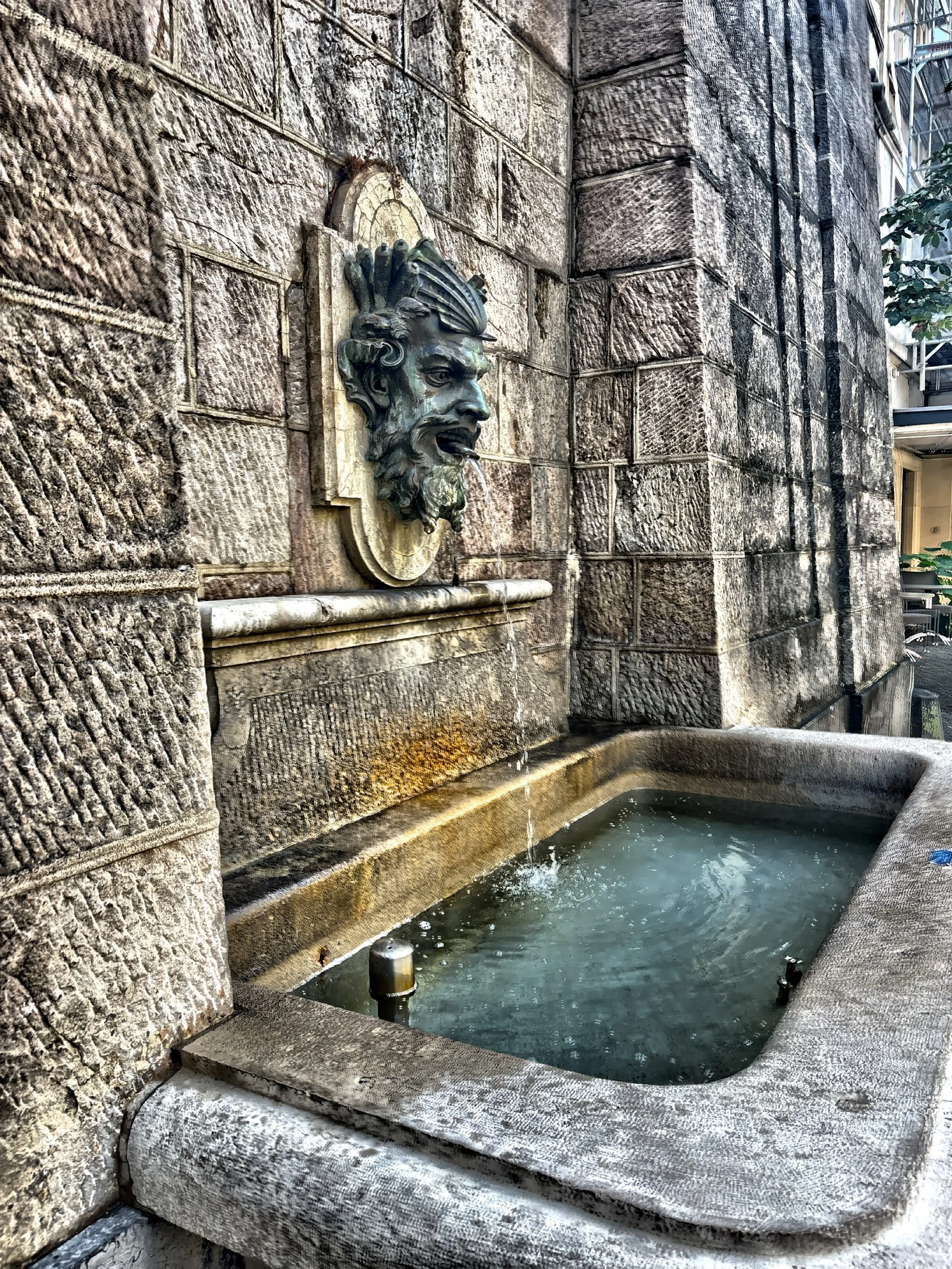  About two out of three people in Geneva are foreign-born or hold foreign citizenship. It’s home to the UN, WHO, Red Cross, and dozens of global institutions, giving the city a very cosmopolitan identity. 