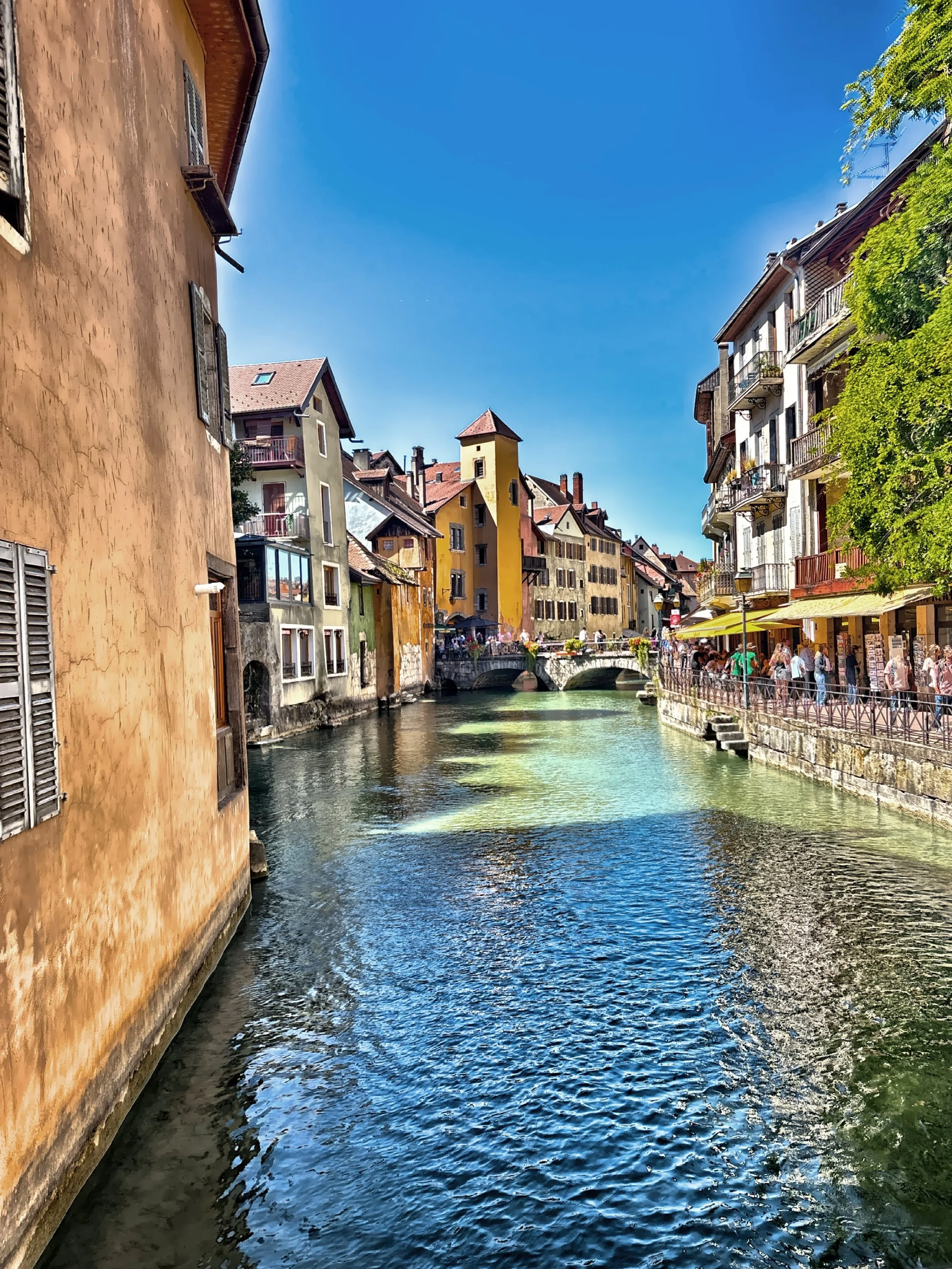  The canals are lined with cafes and shops making the medieval core a vibrant area. 