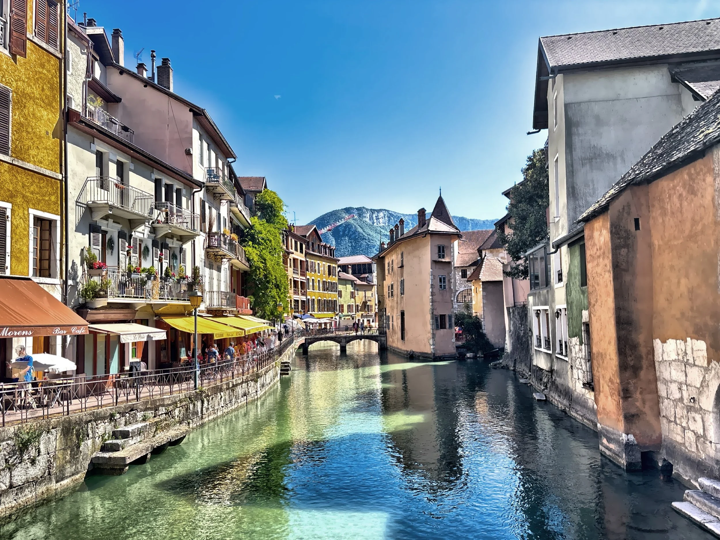  Annecy is known for its well-preserved medieval old town and the exceptionally pure turquoise waters of Lake Annecy.  