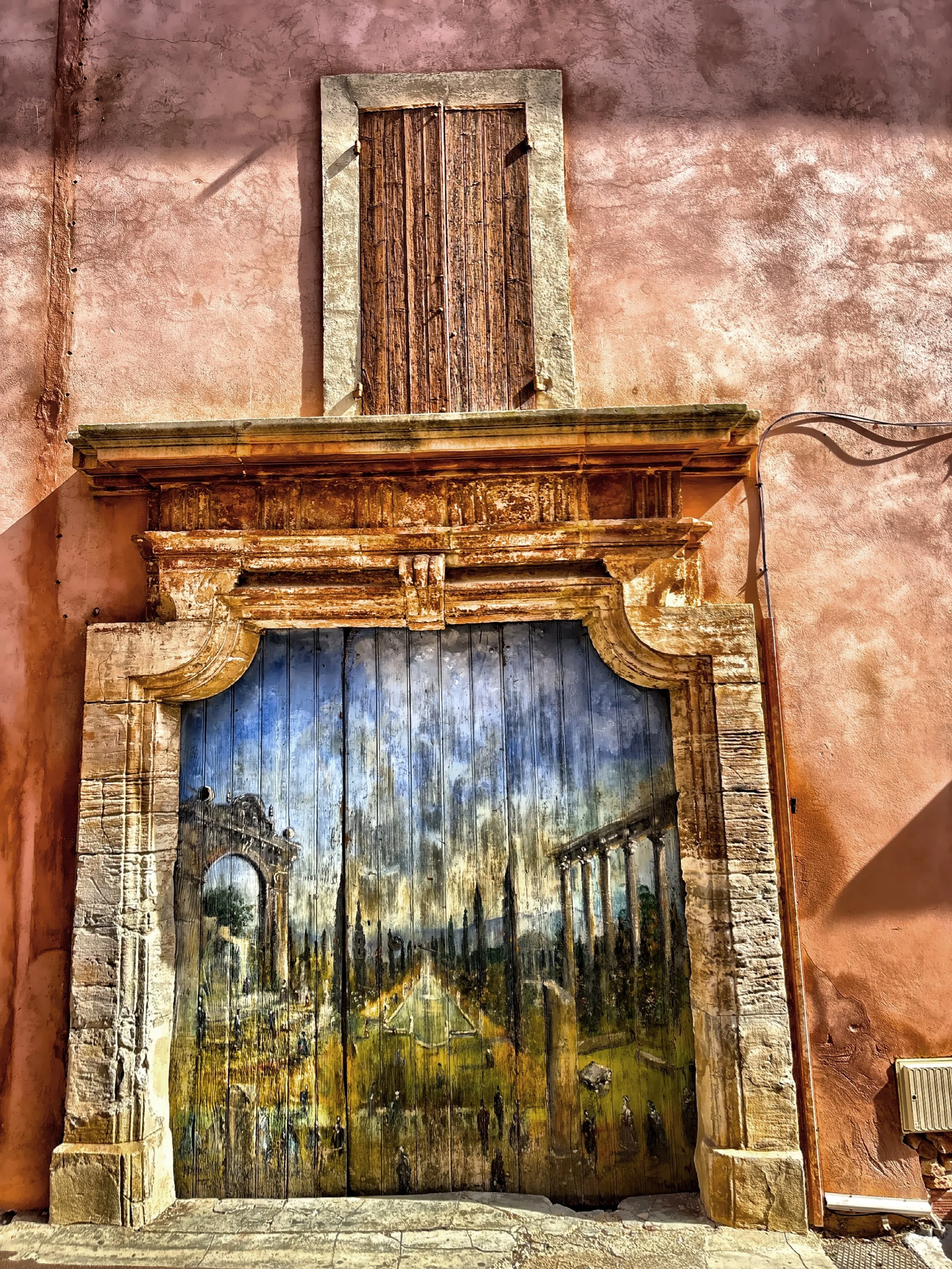  Beautifully painted door 