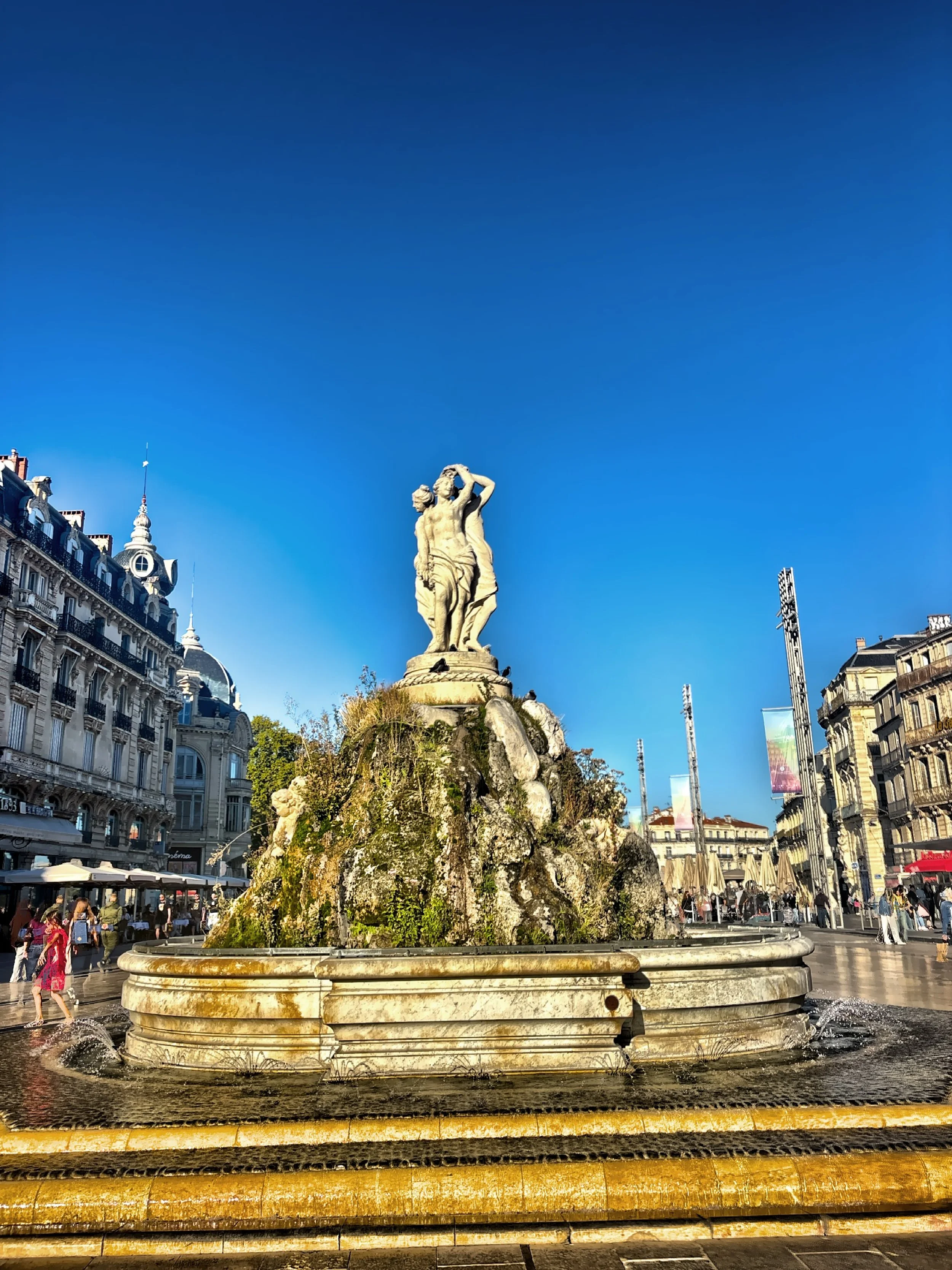  Place de la Comedie — the largest pedestrian plaza in France — is Montpellier’s living room, buzzing from sunrise to midnight. 