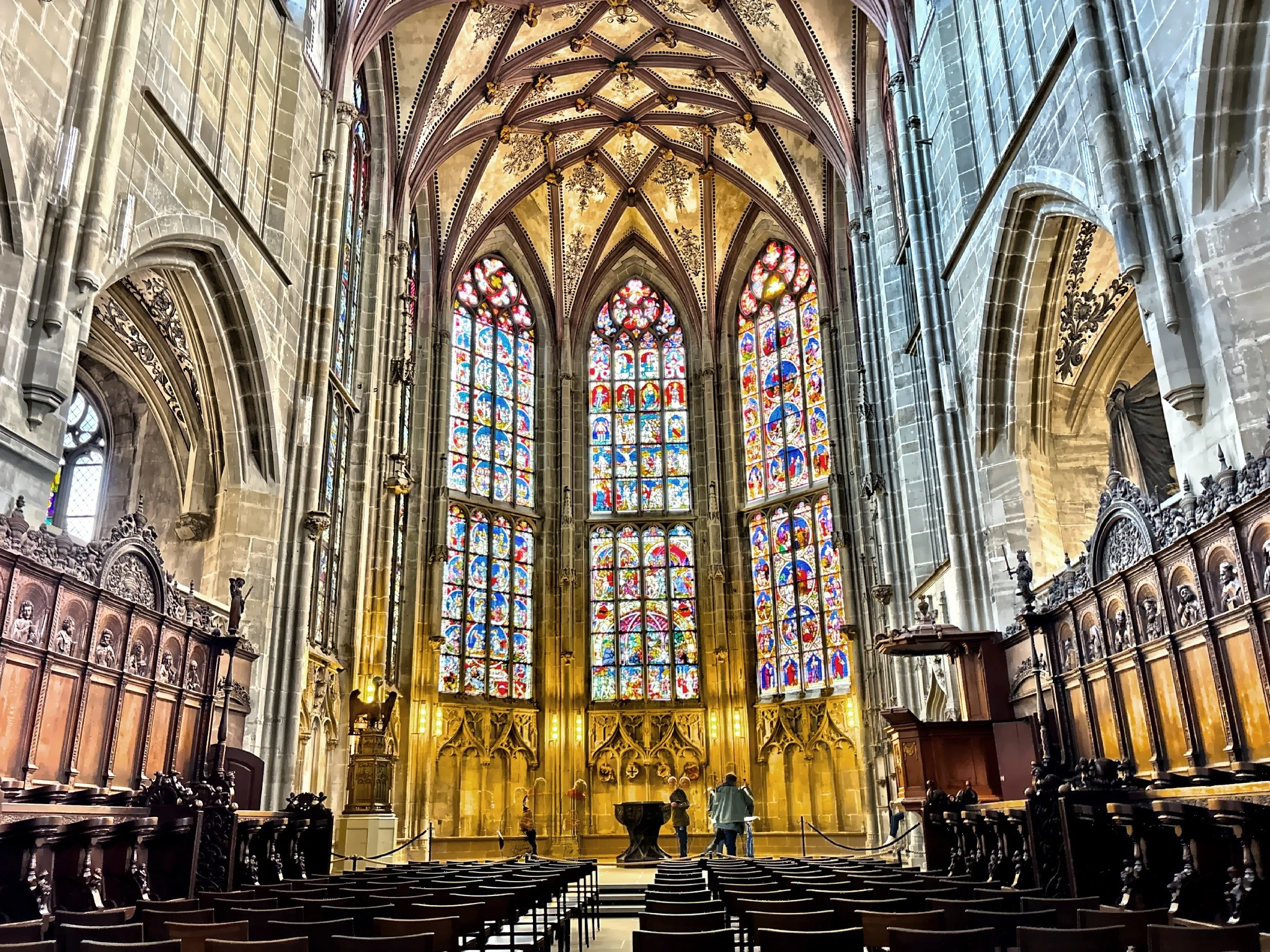  The cathedral’s stained glass windows are considered the most valuable in the country, with some dating from the medieval era. 