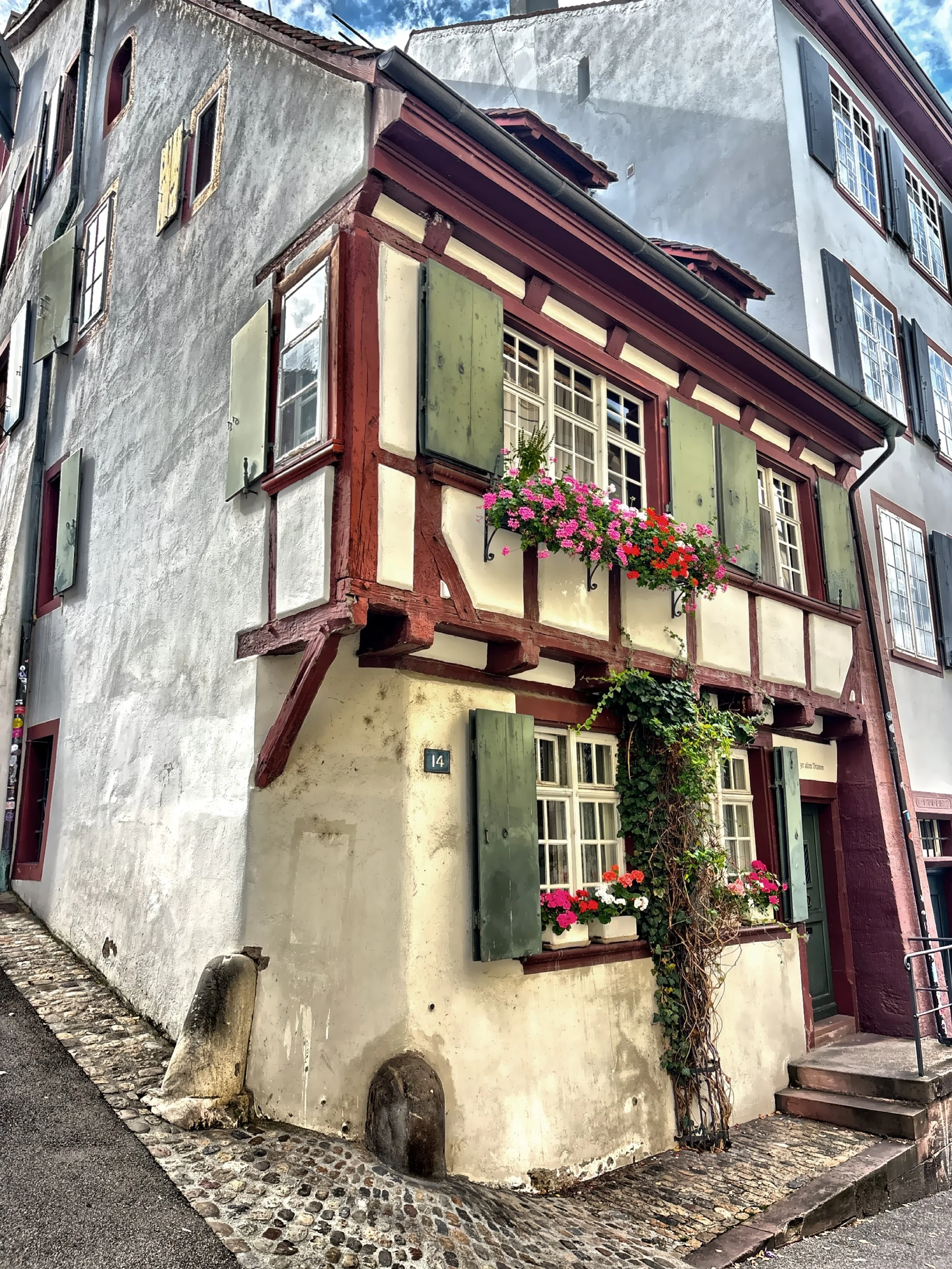  A medieval half-timbered house In the picturesque St. Alban quarter. 