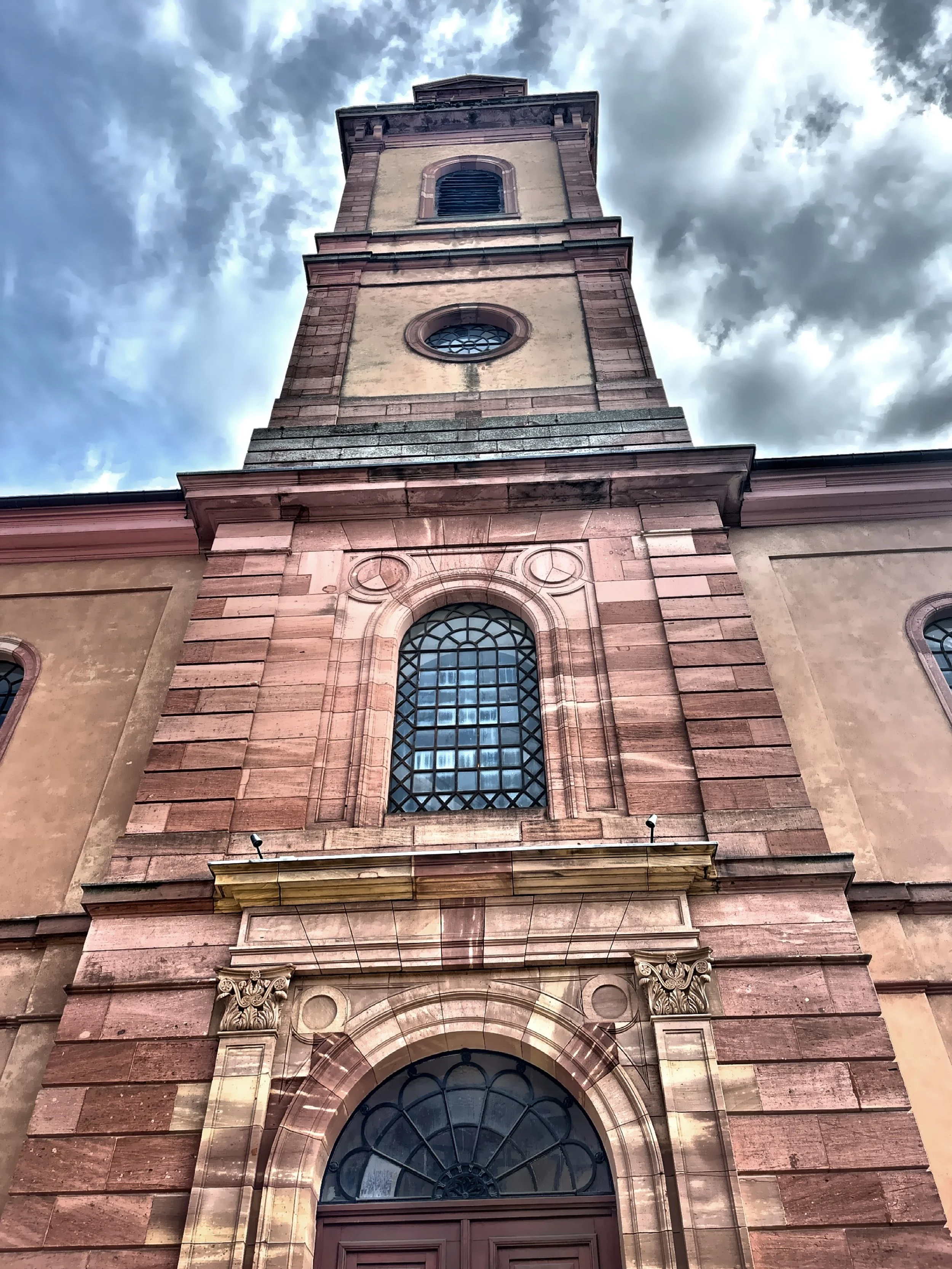  Sainte Marguerite’s Protestant Church was built between   1846 to 1859 on the site of the old medieval parish church. 