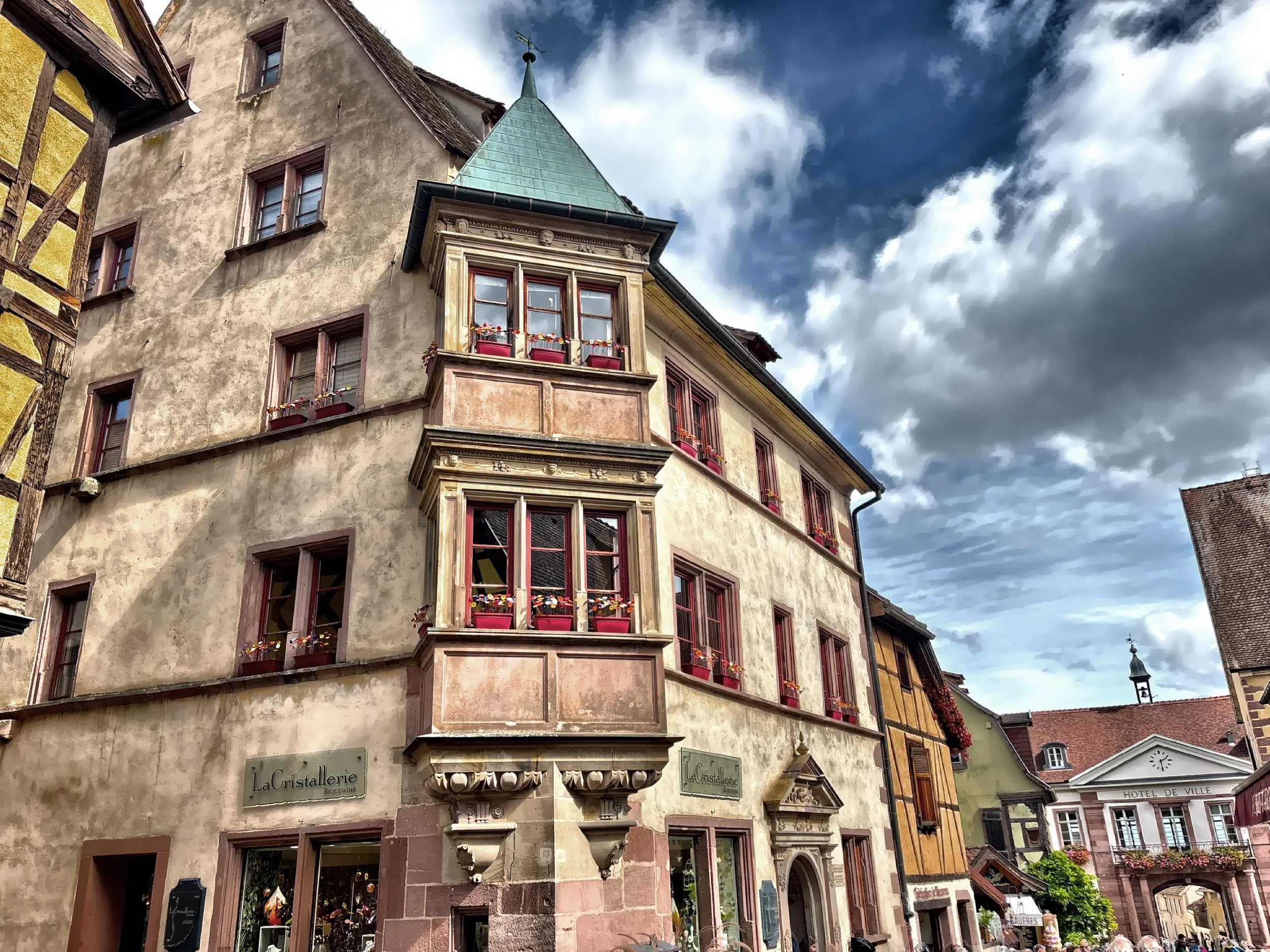  This building is known as Dieffenbach House was built in 1607. 