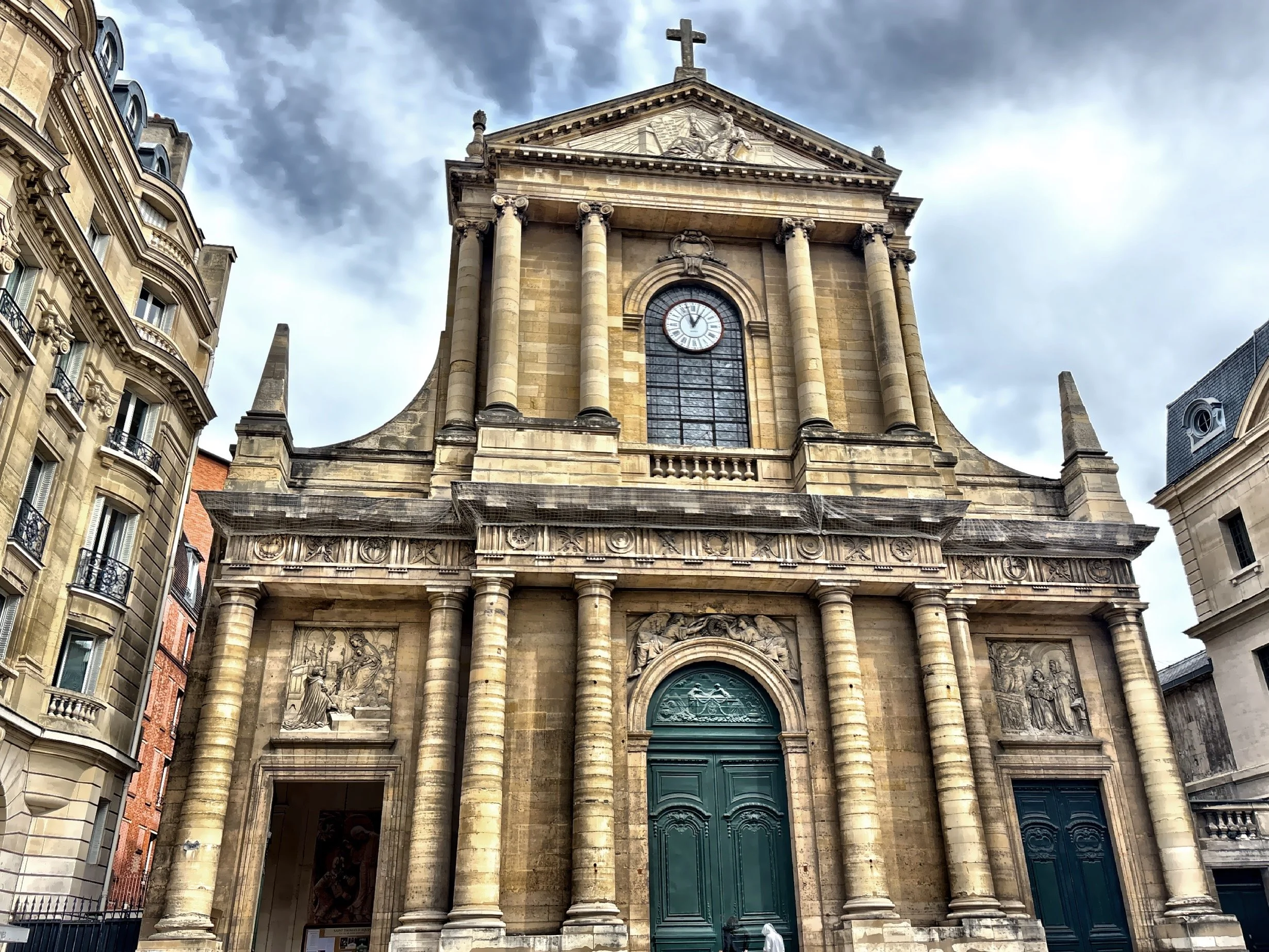  Saint-Thomas-d’Aquin Church 