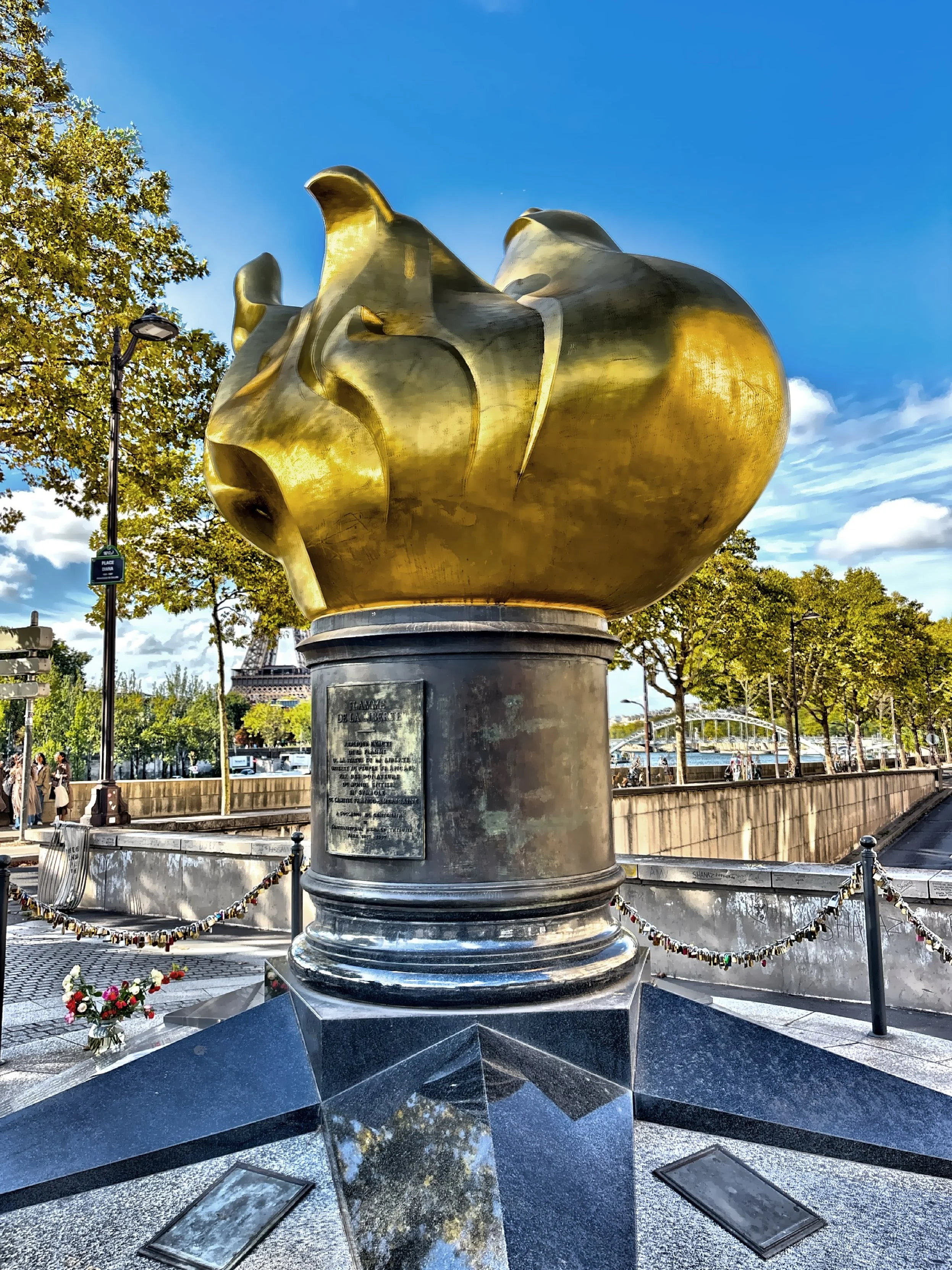  The Flame of Liberty is a full-sized, gold-leaf-covered replica of the torch flame from the Statue of Liberty, located at Place Diana near the Pont de l’Alma tunnel. 