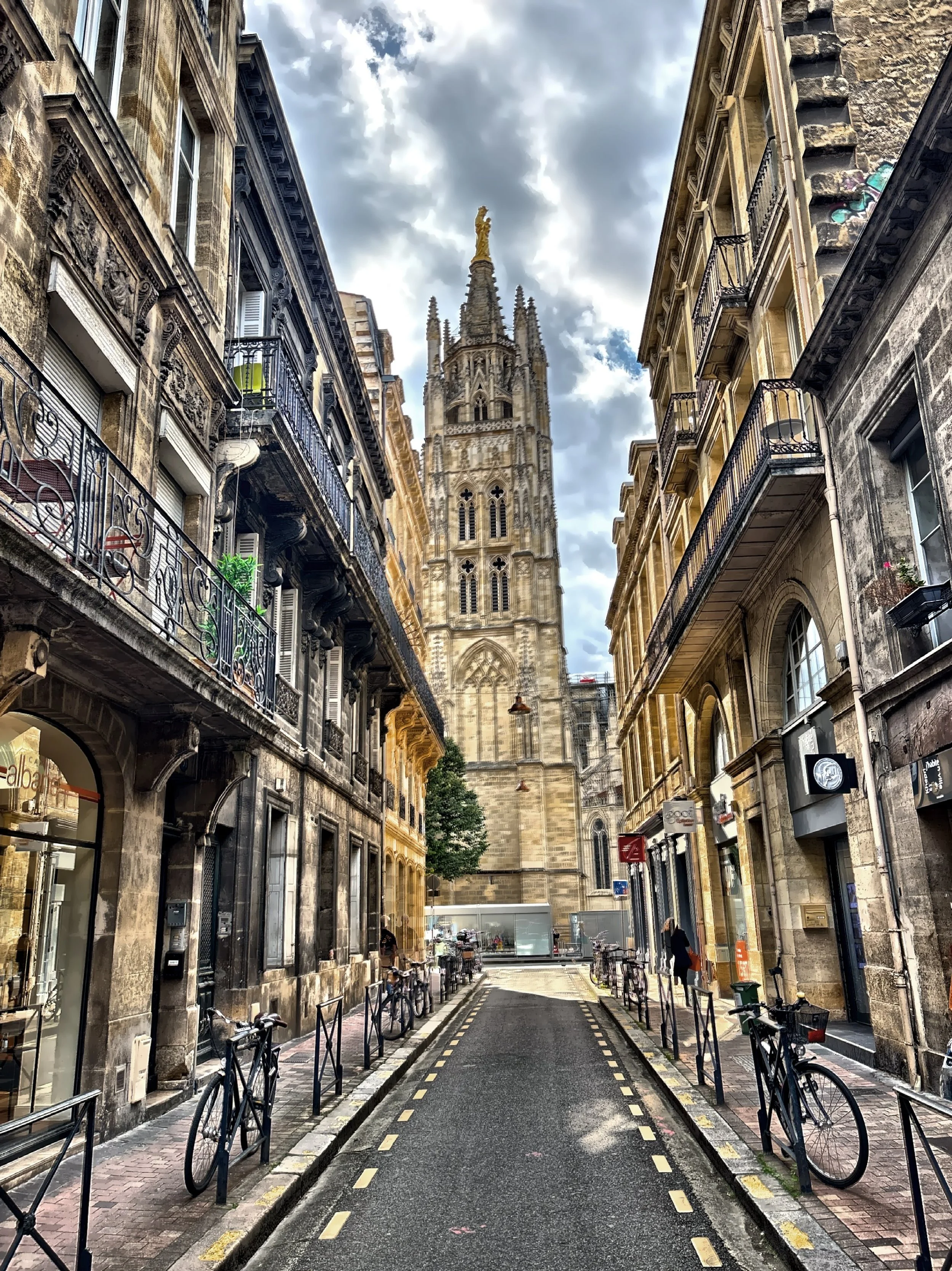  Pey Berland Tower from Rue du Loup. 