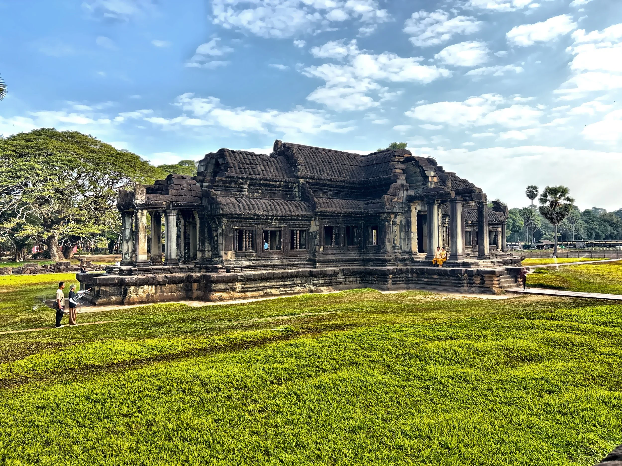  Walking its grounds today, it’s easy to imagine royal processions, monks in saffron robes, and artisans chiseling stories into stone under the tropical sun.  