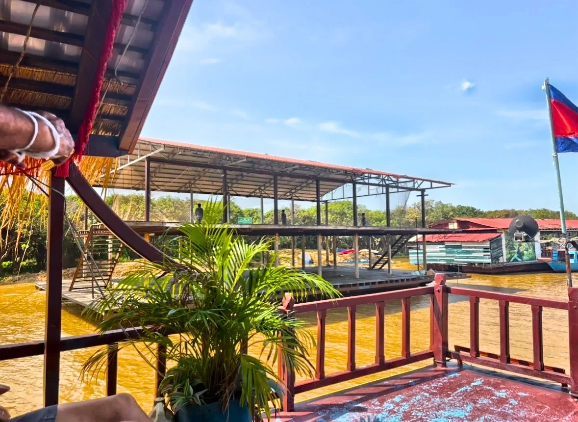  A floating double-decker recreational / sports area. 