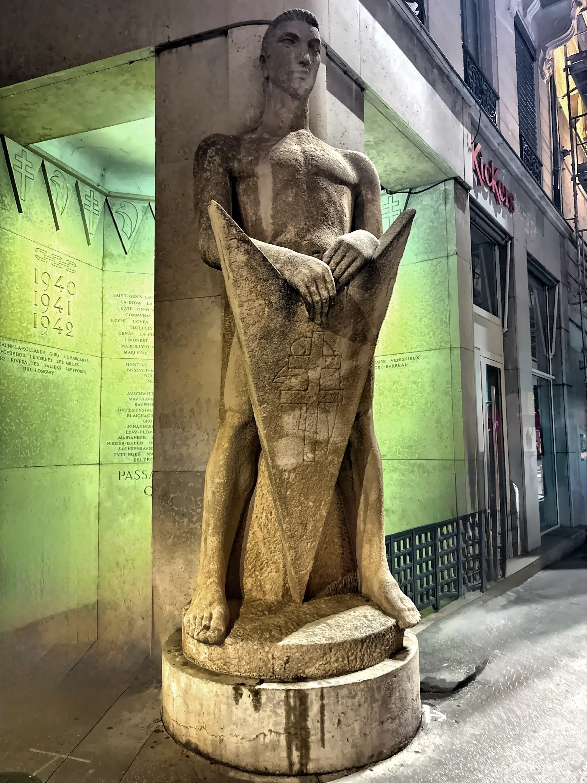  A World War II military memorial honors the resistance and victims of the war. 