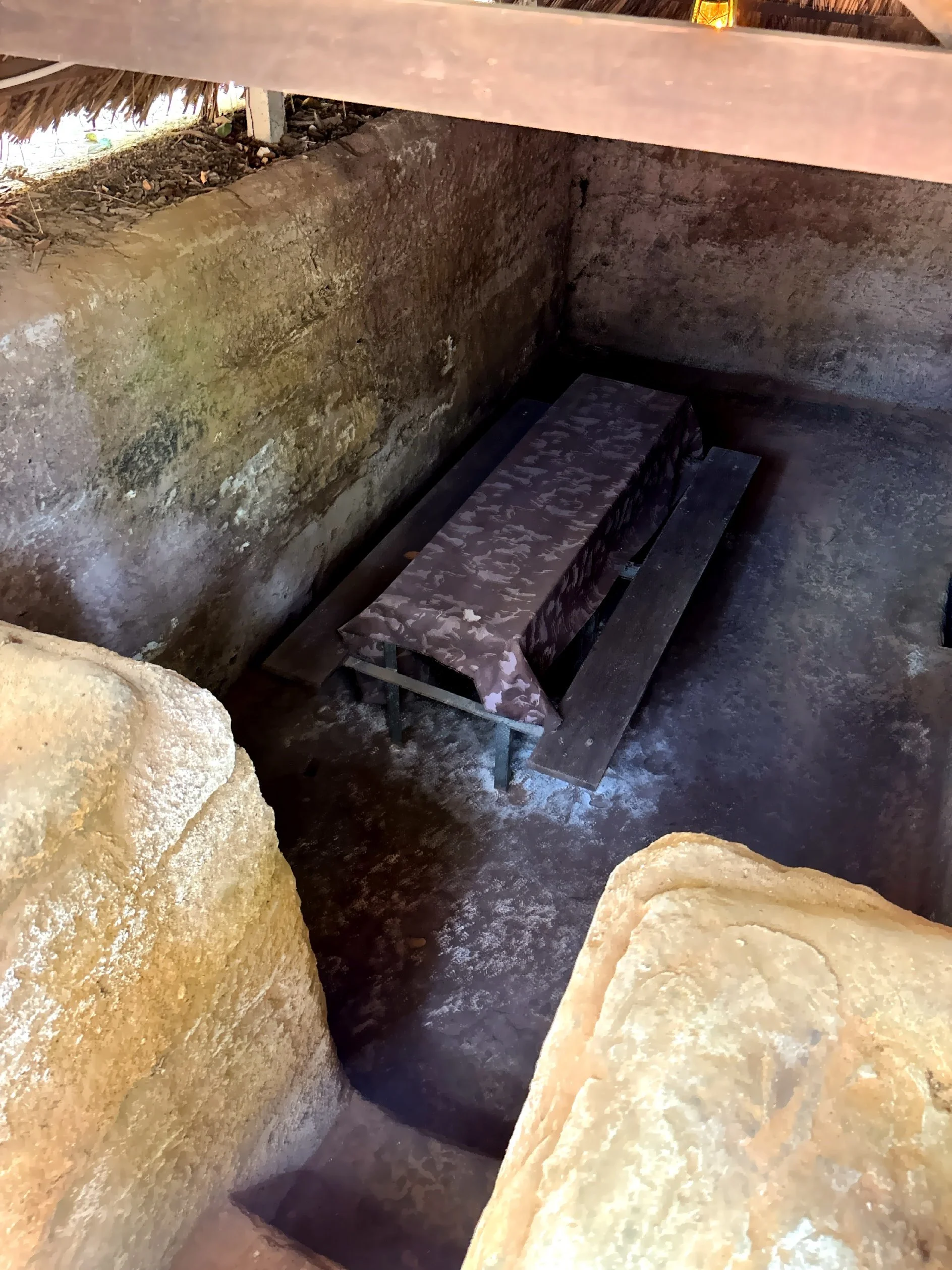  Shows a reconstructed sections where people ate underground. 