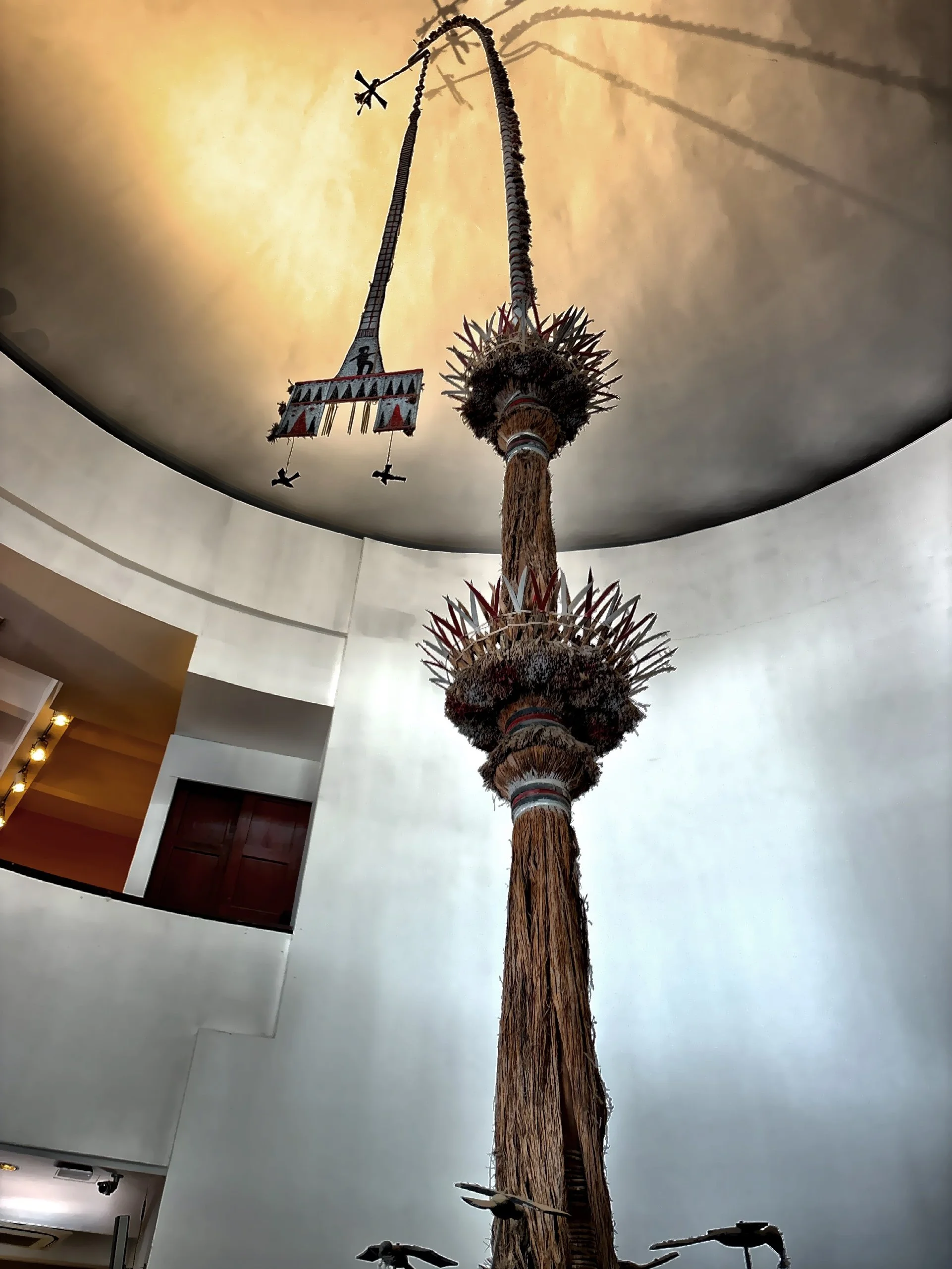  A ritual pole of the Co people used in religious ceremonies. They function as memorial, focal points for worship similar to a European Maypole. 