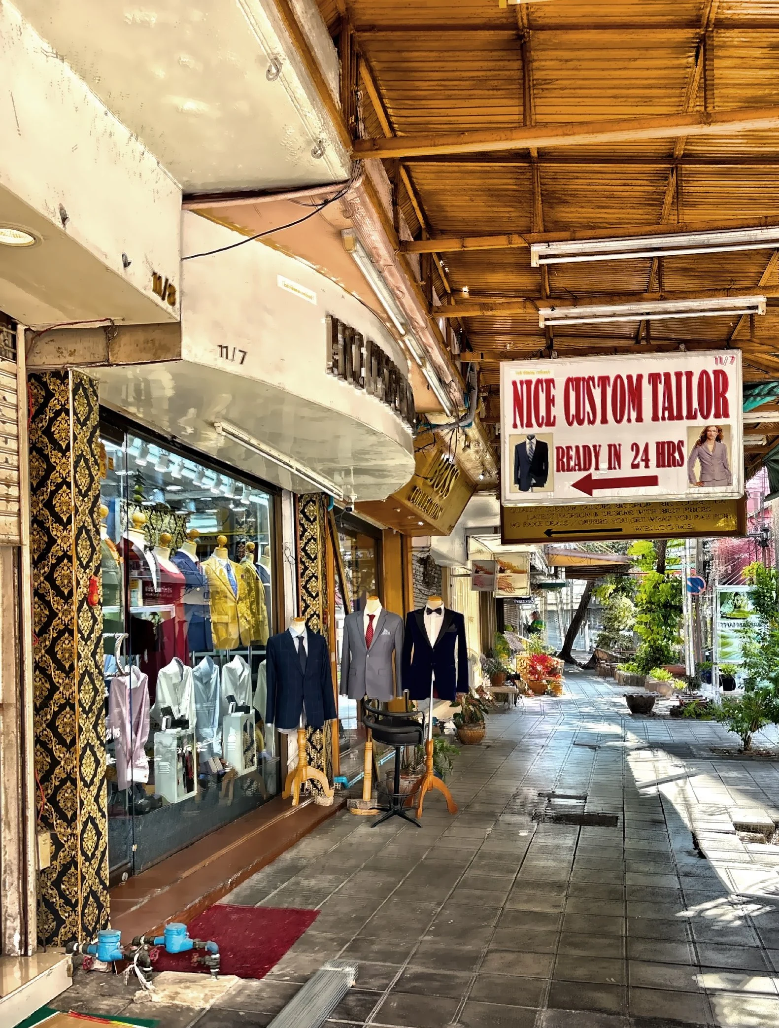  The city is known for custom clothing fabrications and alterations, typically specializing in men’s apparel. 