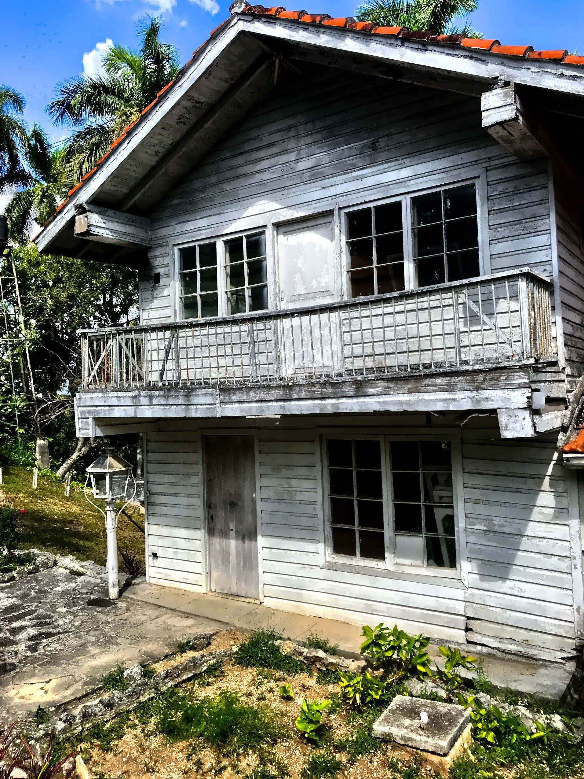 Inside Hemingway’s Cuban Sanctuary - Finca Vigia