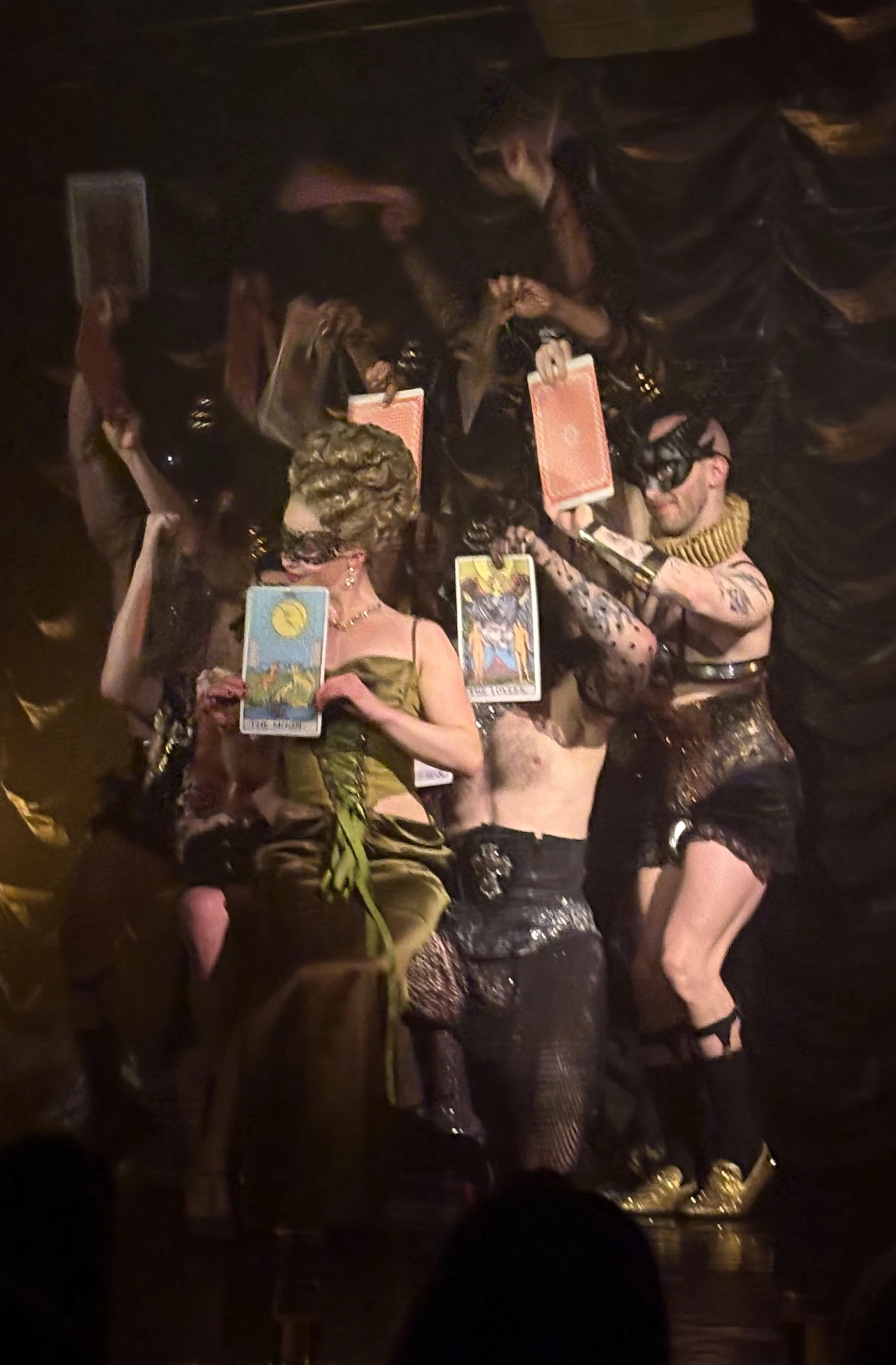  This performance, ‘Petite Rouge’,  is based on Charles Perrault’s ‘Little Red Riding Hood’. 
