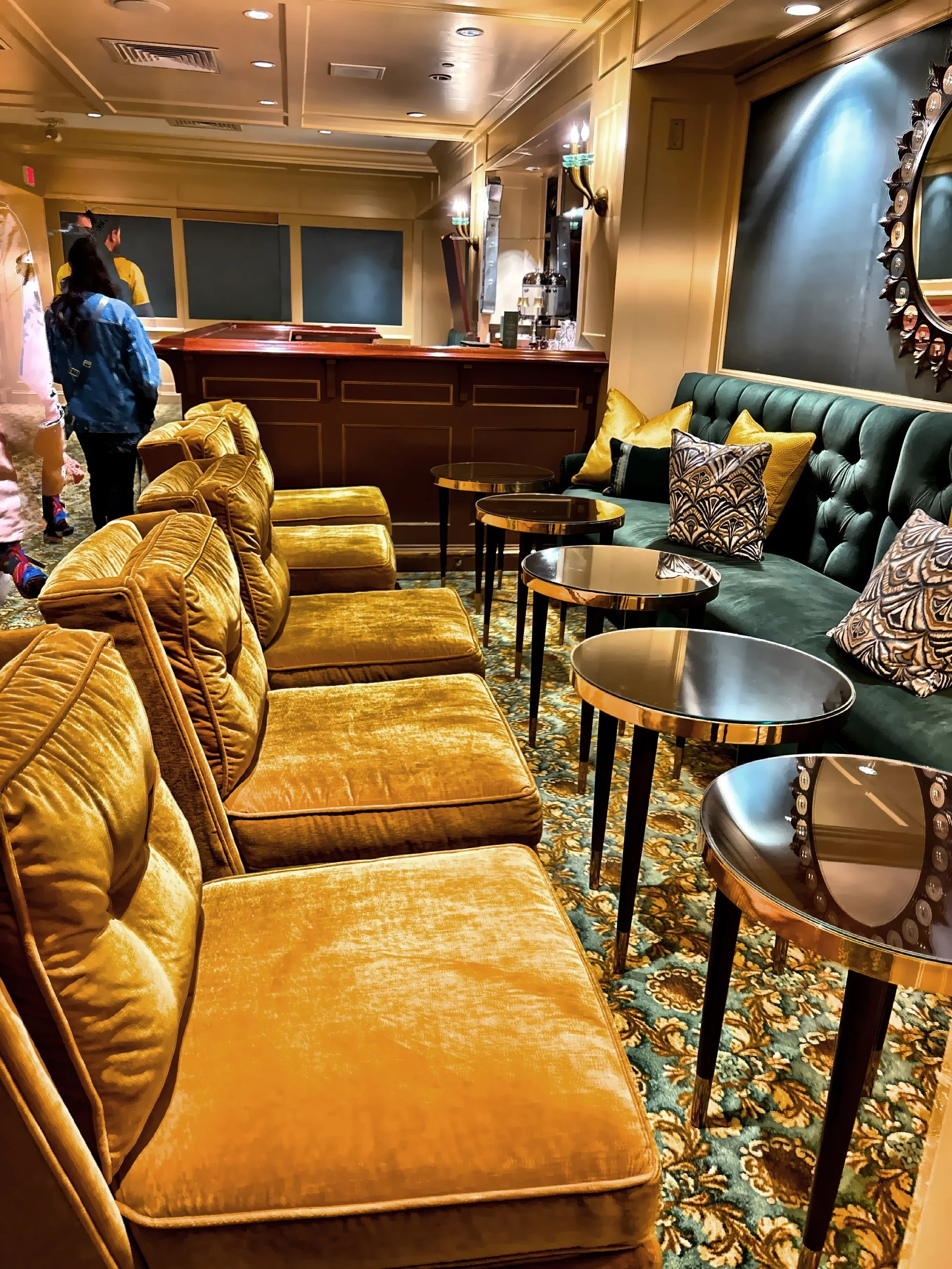  Inside the second-level Founders Lounge, an exclusive space for donors and members who support the ongoing mission as a performing arts center. 