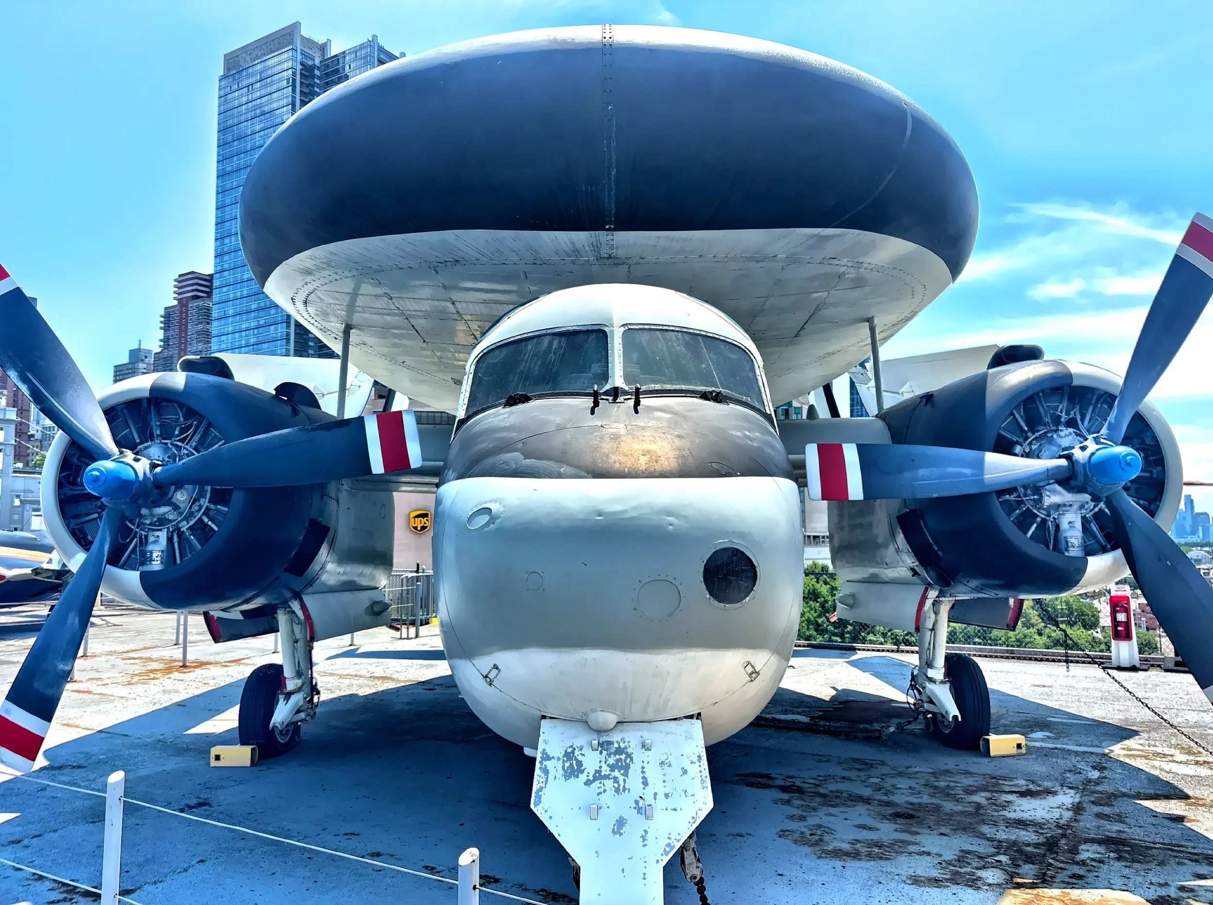  Grumman E-18 Tracer, the US Navy’s first purpose-built carrier-based airborne early warning aircraft. 