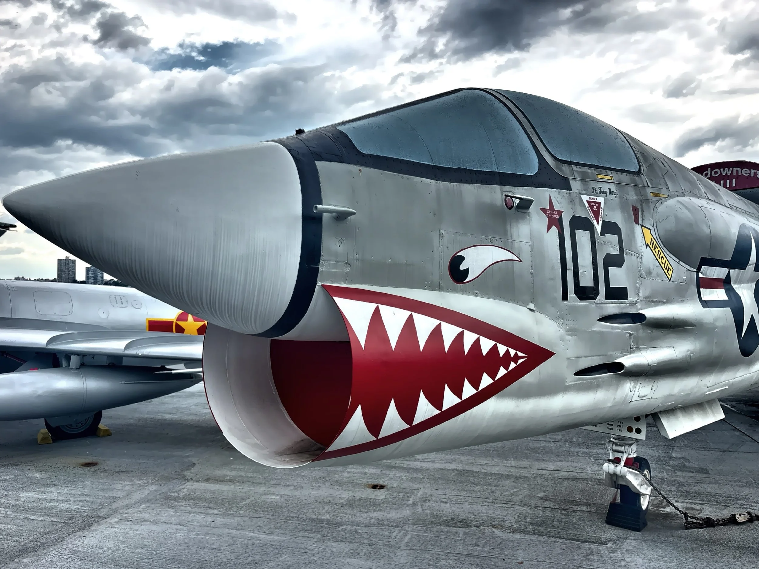  Vought F-8 Crusader 