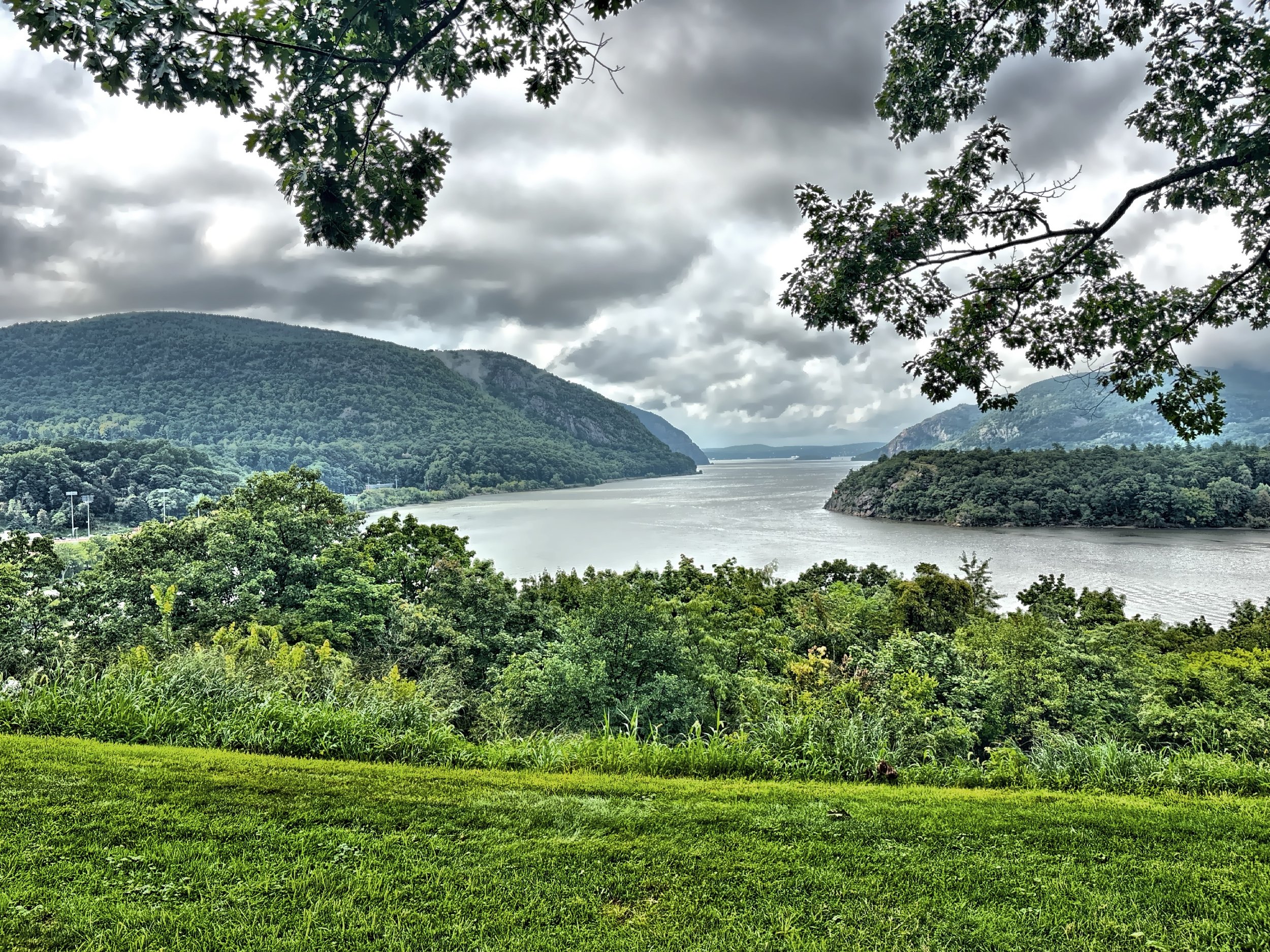  The Hudson River view 