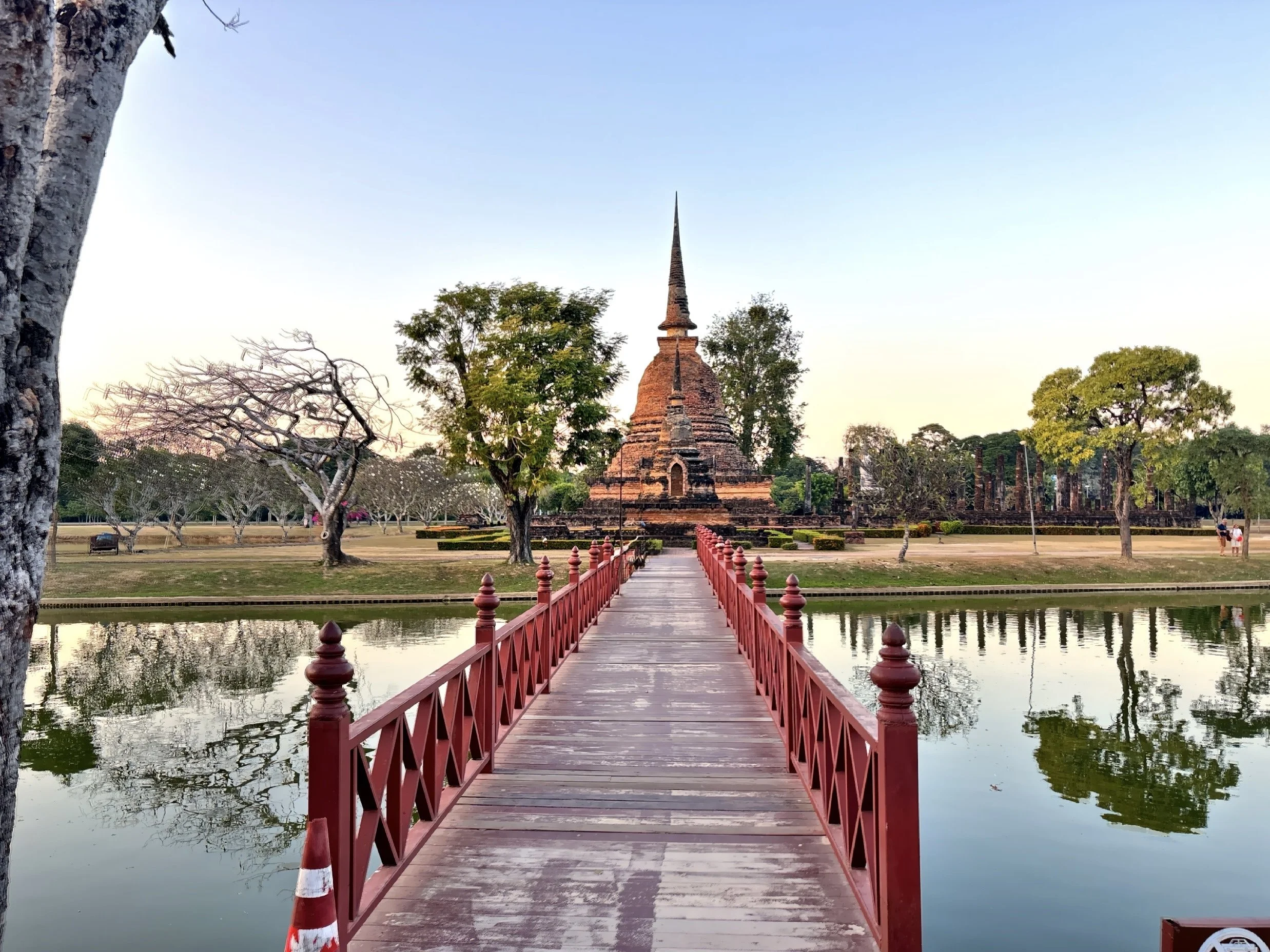 Sukhothai Park.jpg