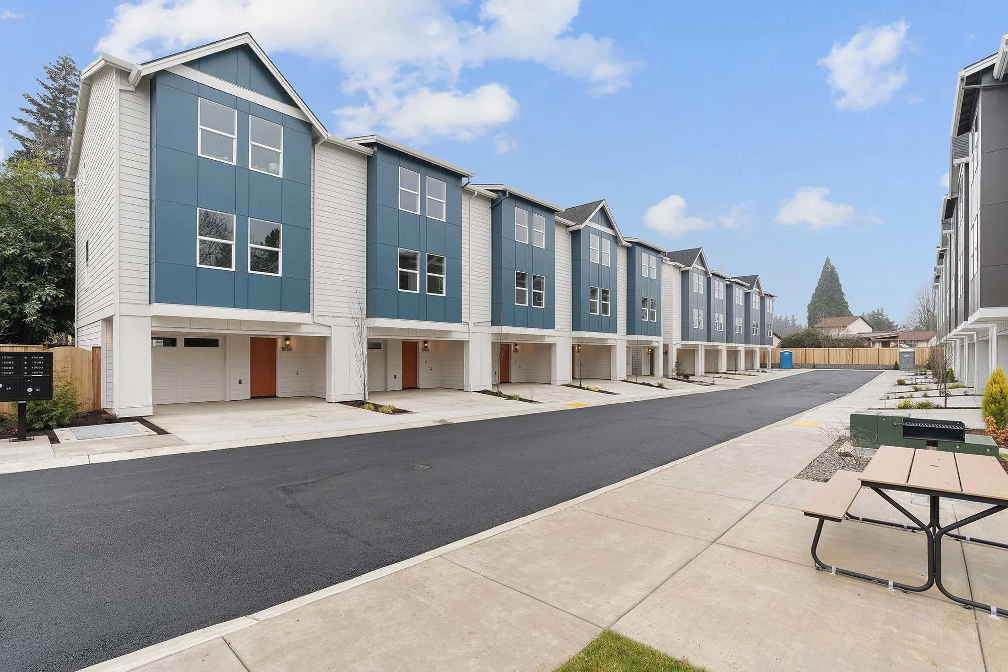 15037 SE Division St Portland OR_02.jpg