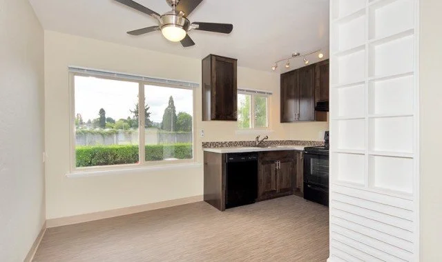 The Astoria (10).jpg