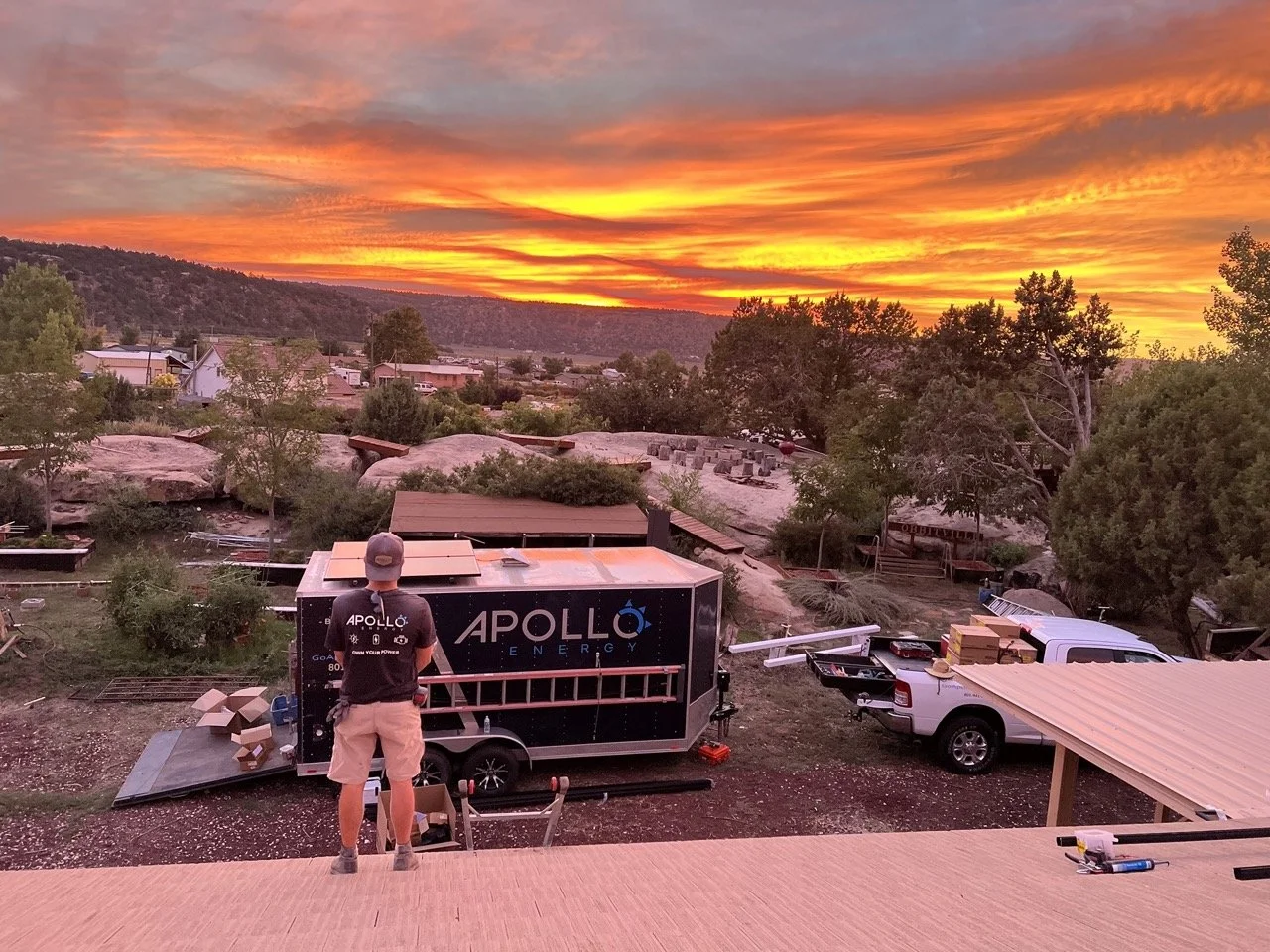 Job Trailer Apollo