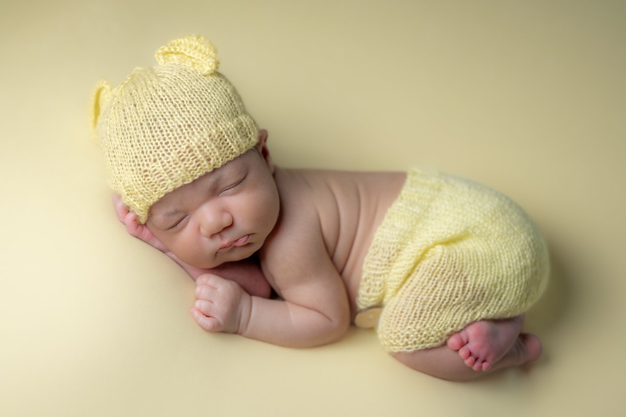 The Complete Guide to Newborn Photography