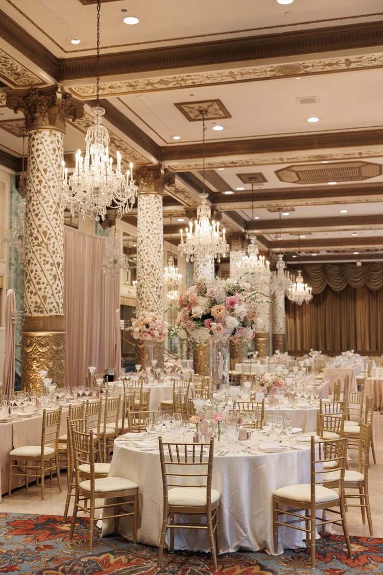 Anna Mustyats - Chicago Wedding Photographer